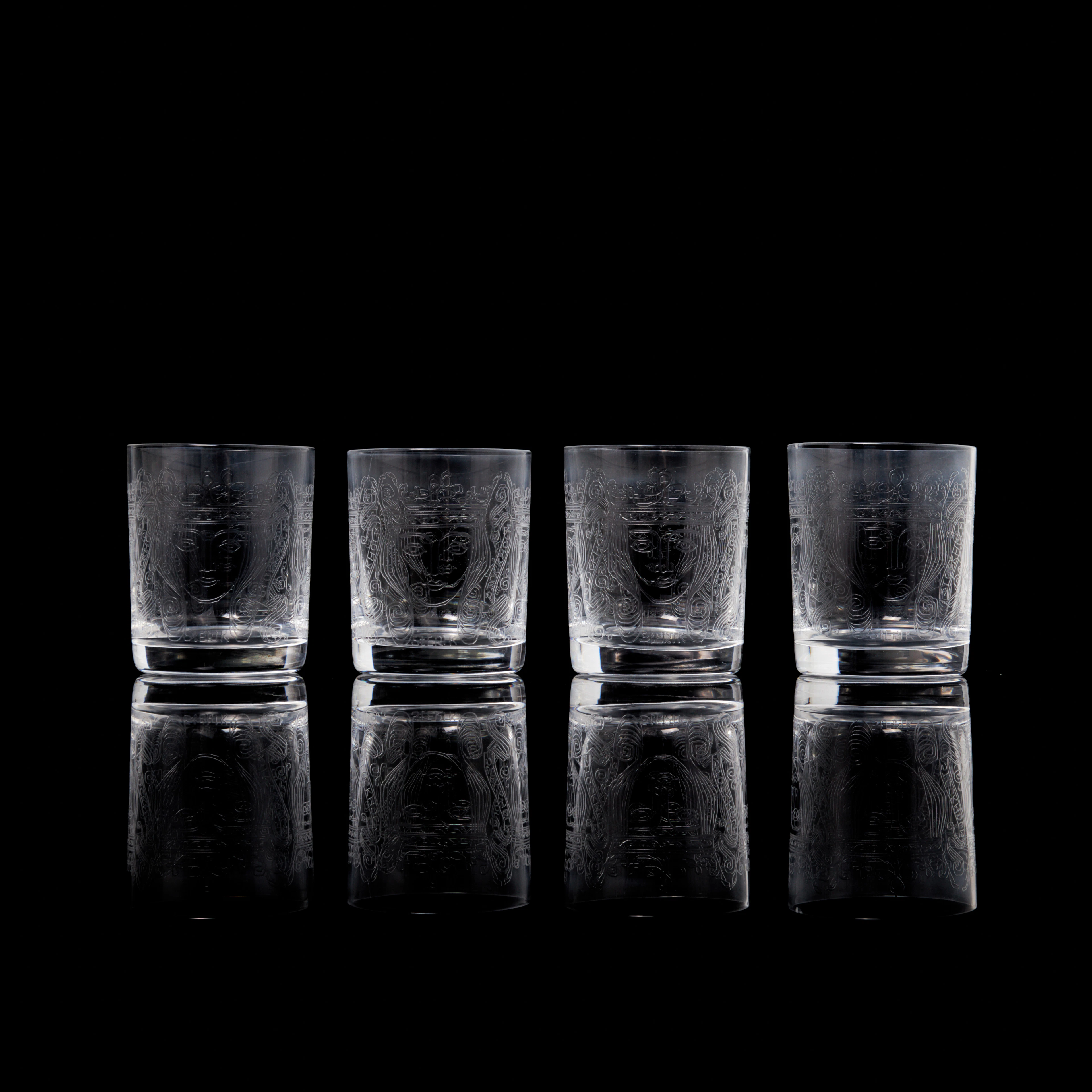 VICKE LINDSTRAND. Cocktailglas, 4 st, "S:t Erik" eller "Stockholms-souveniren"