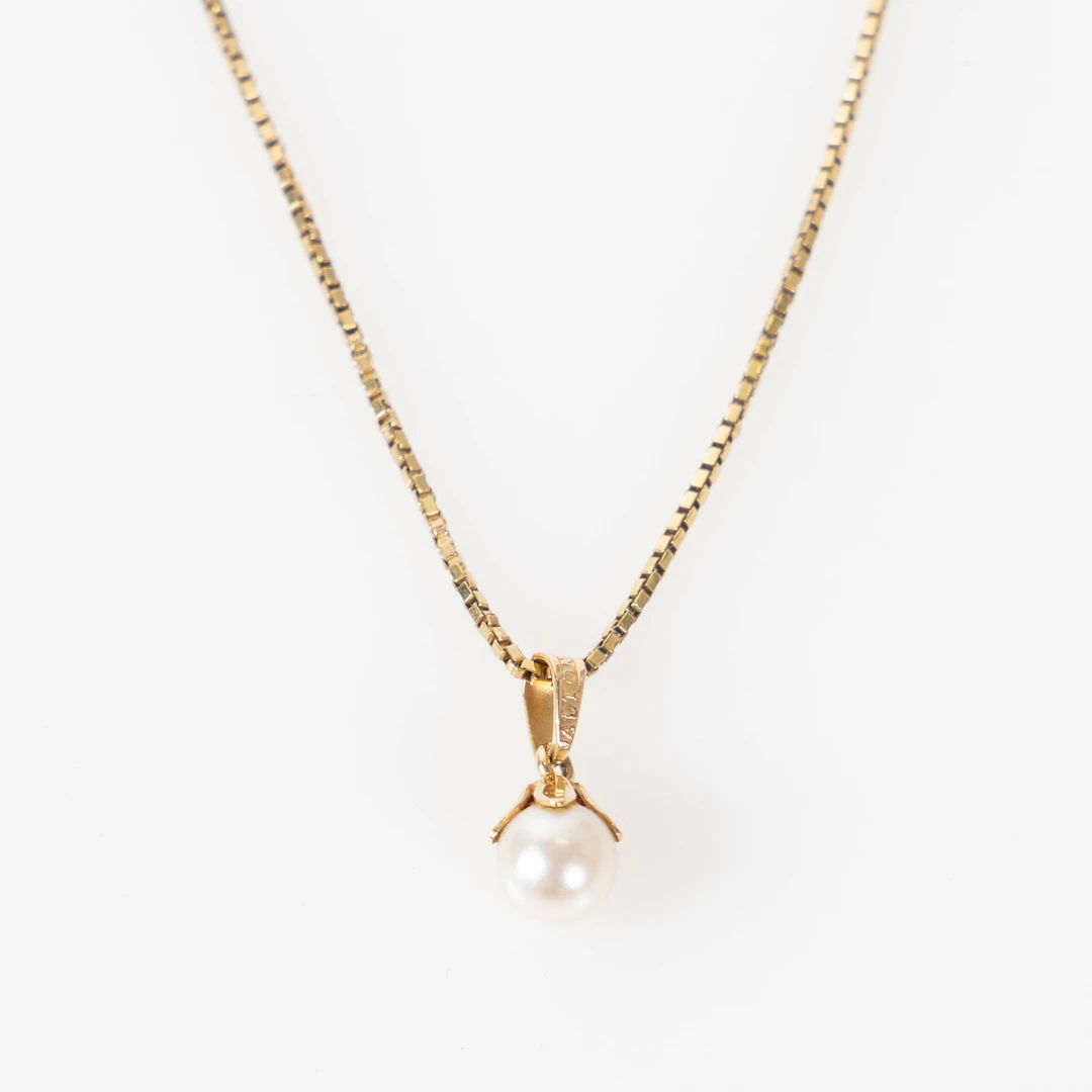 HÄNGE MED KEDJA, 18K guld.