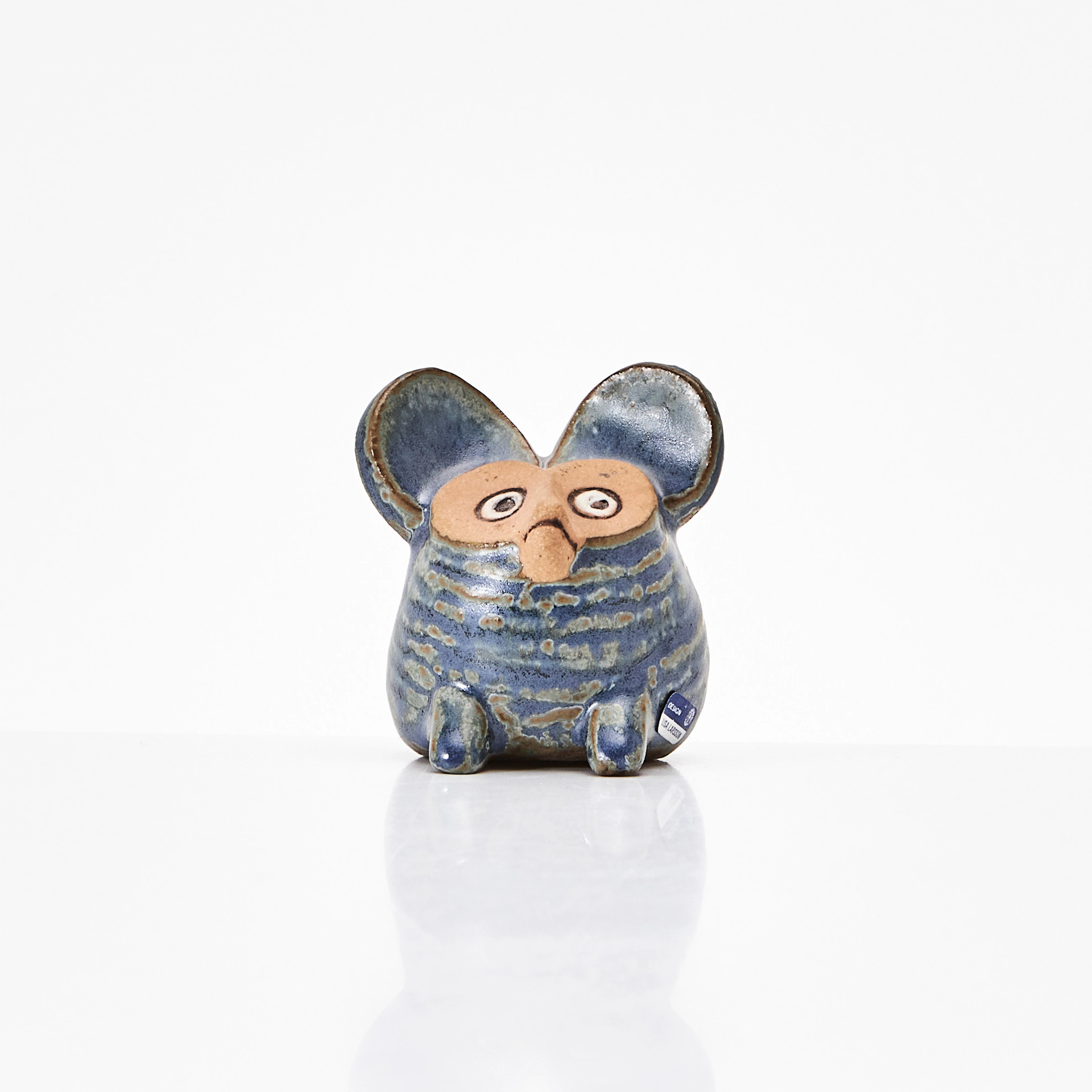 LISA LARSON. "Spökmus", figurin, glaserat stengods, ur Menageriserien