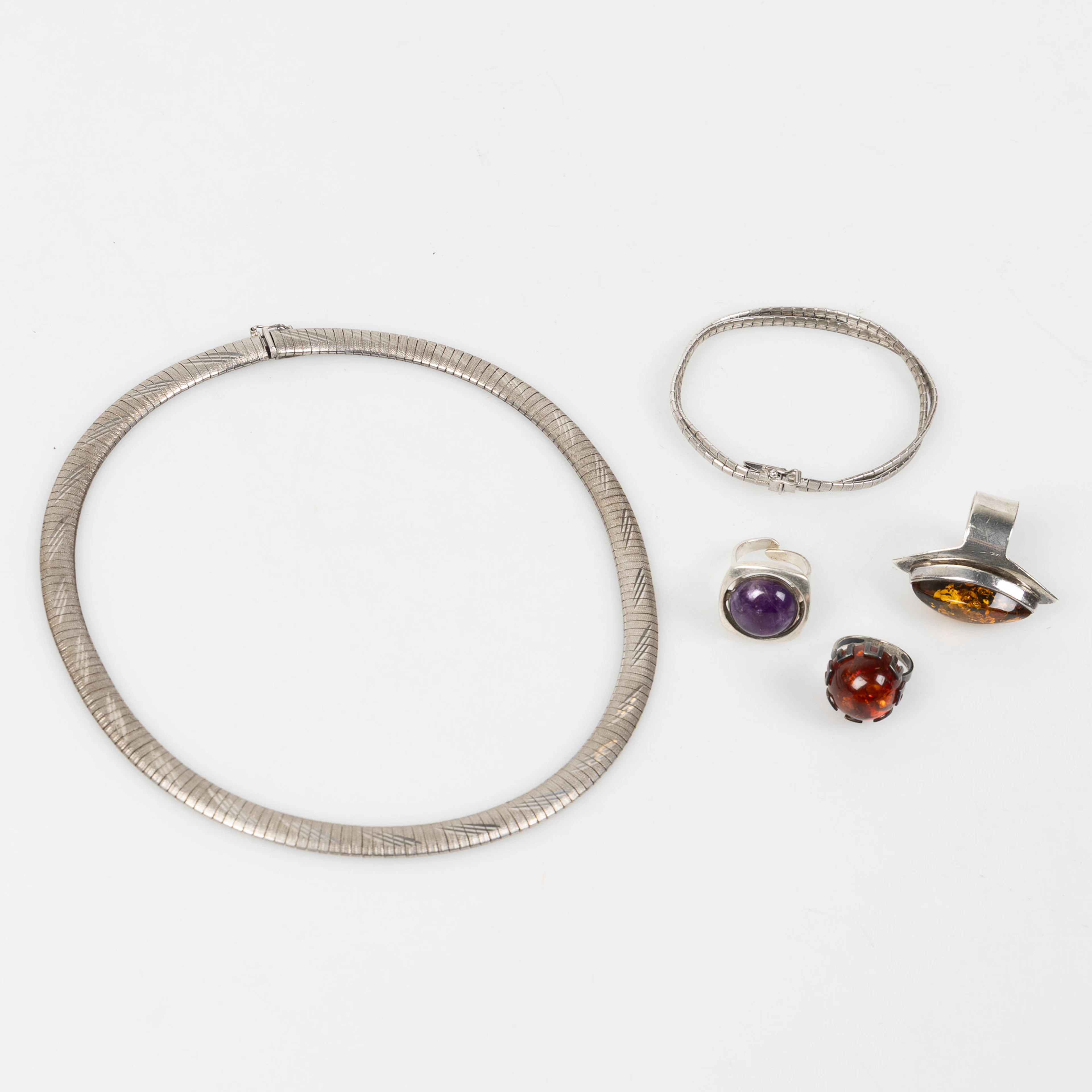 SAMLING SMYCKEN I SILVER, bl. a ALTON ring, 5 delar.