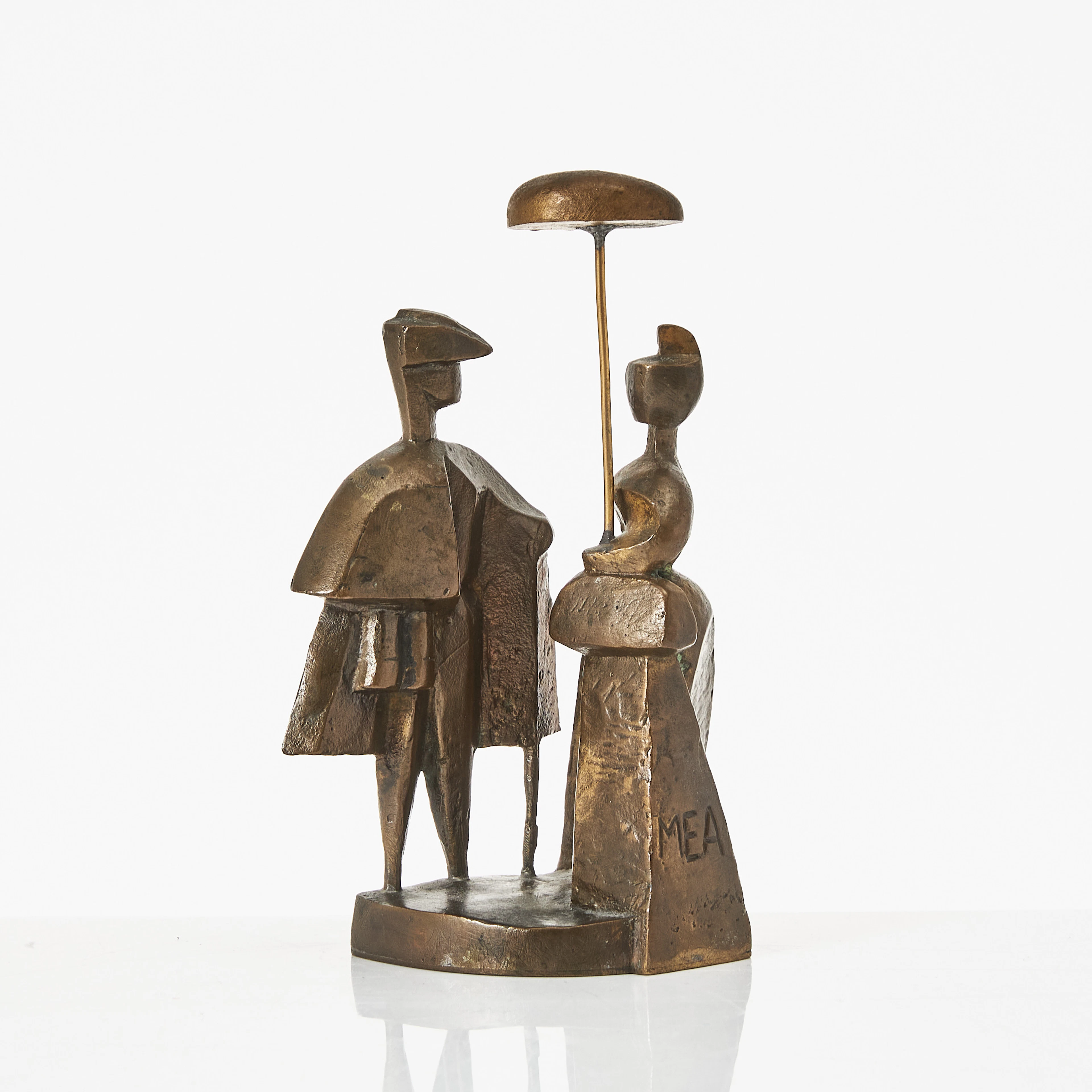 STIG BLOMBERG. Skulptur, promenerande par, patinerad brons, signerad