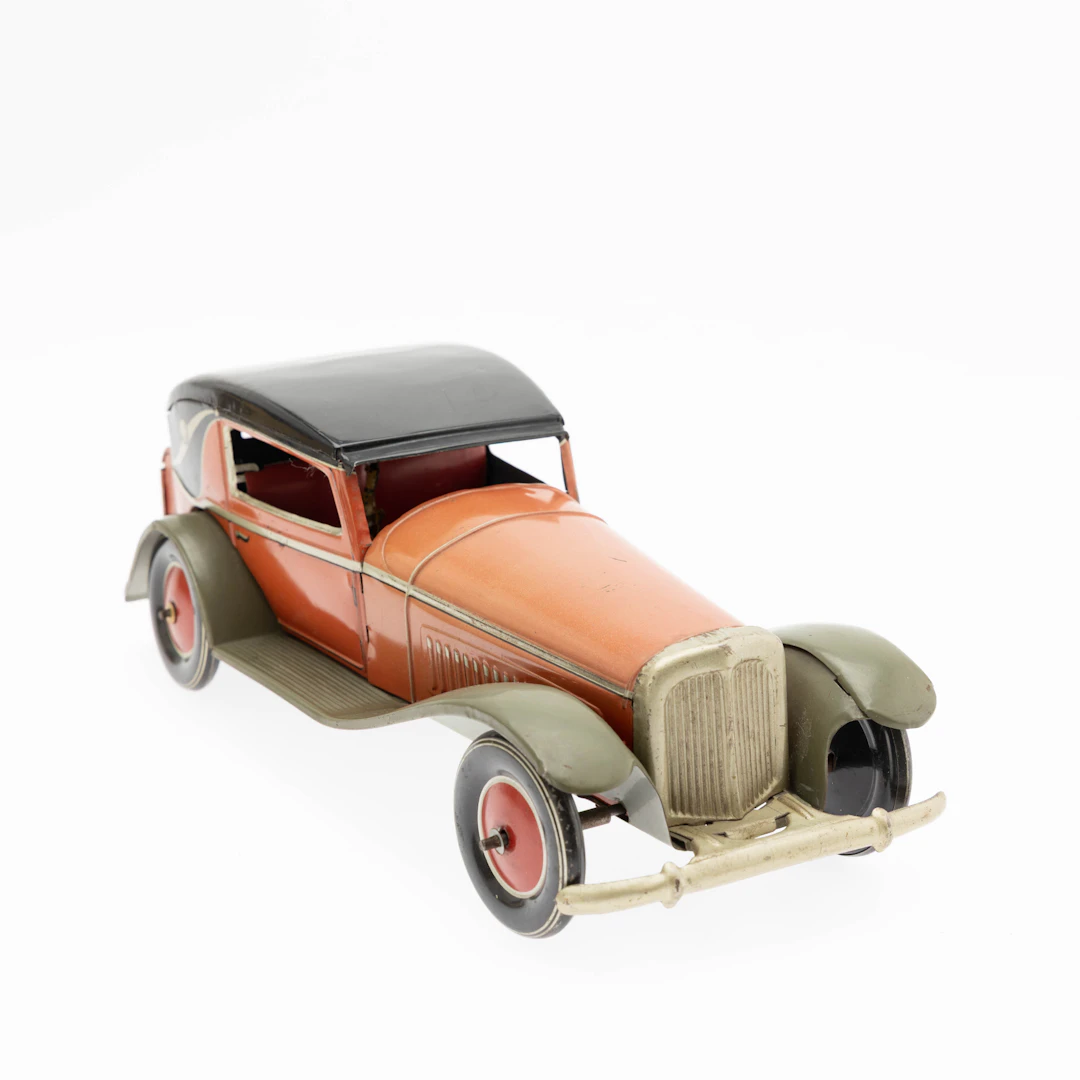 TIPPCO. Limousine mit Chauffeur, Nürnberg, 1930er Jahre.