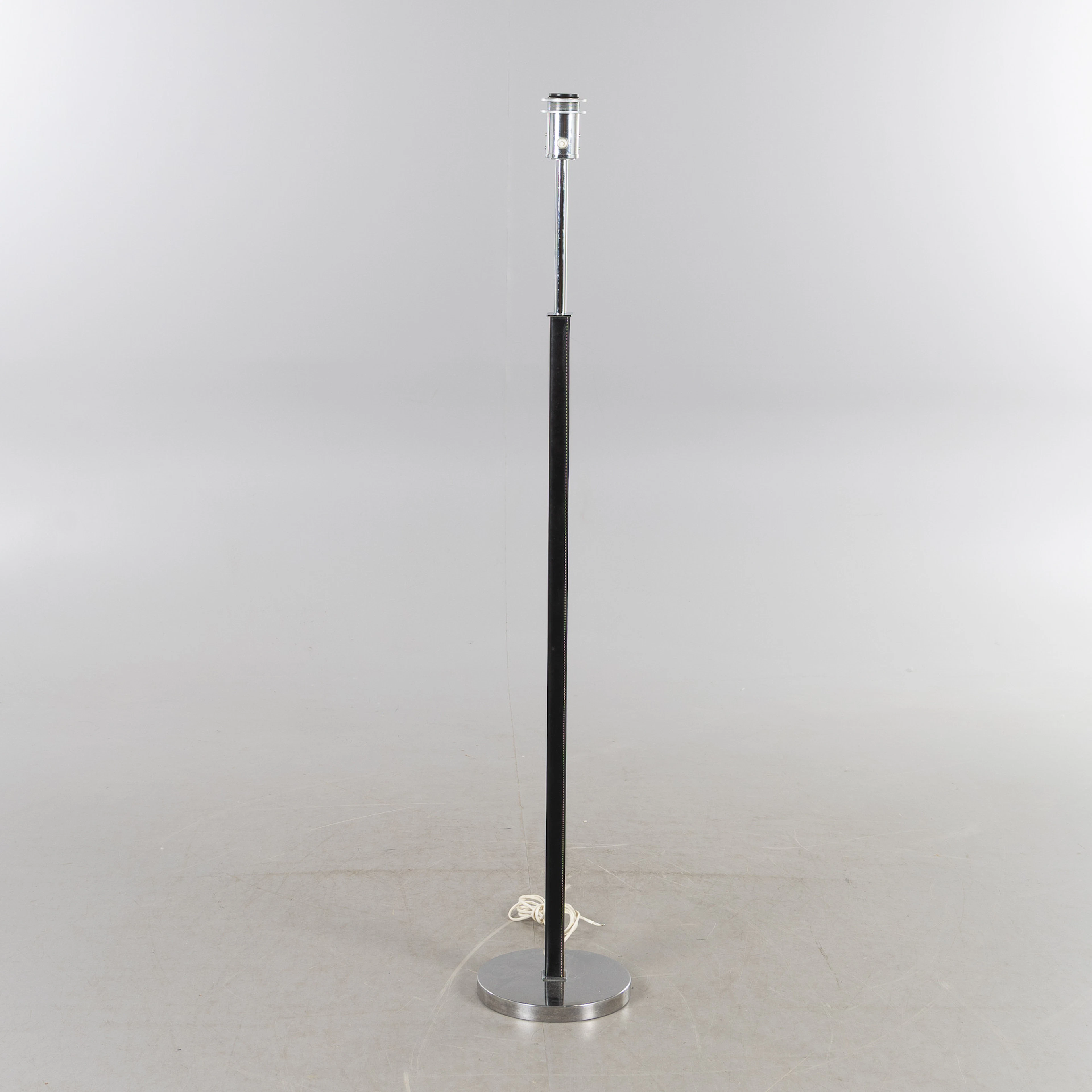 GOLVLAMPA, Philips, 1900-talets andra hälft.