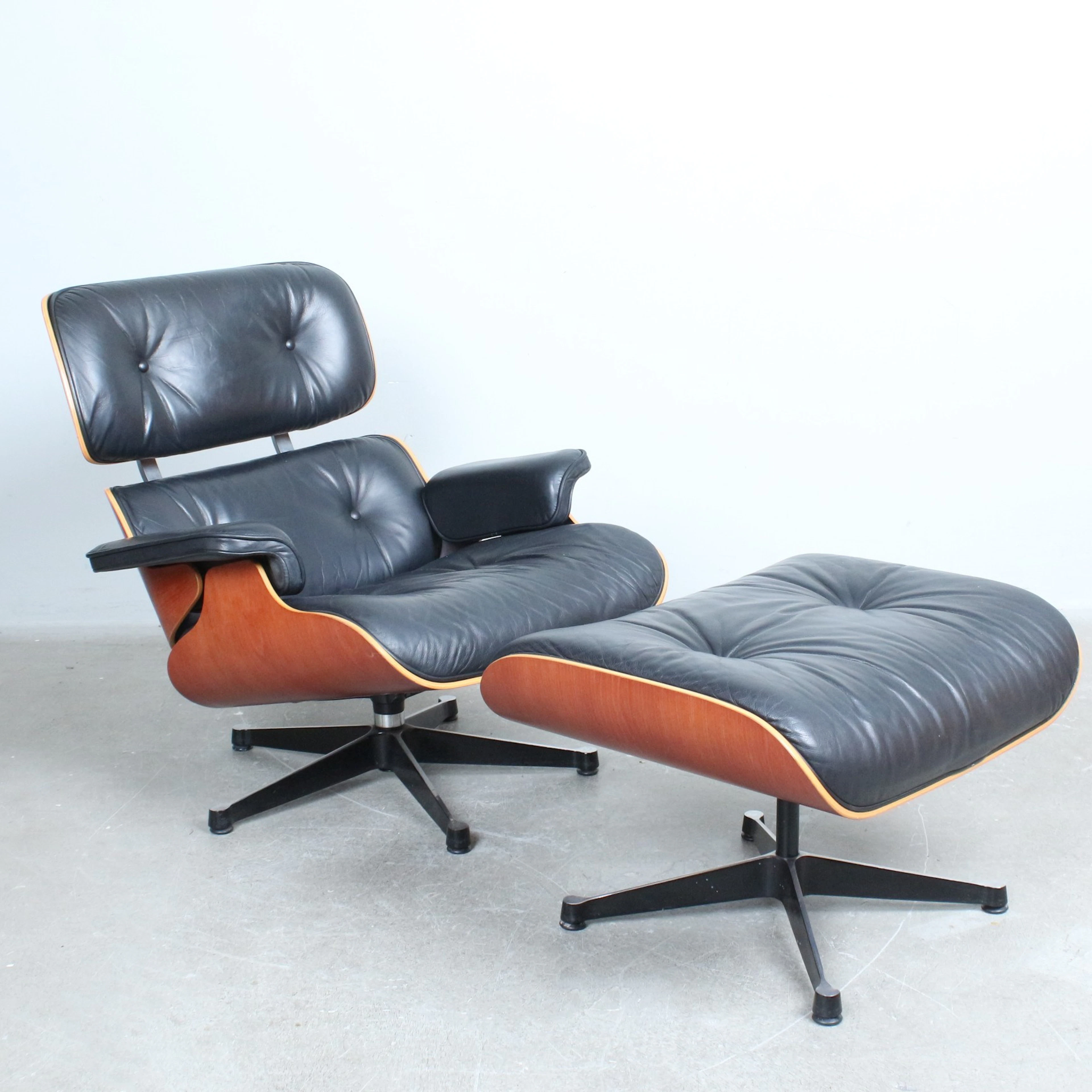 CHARLES & RAY EAMES. für HERMAN MILLER. Sessel / Lounge Chair mit