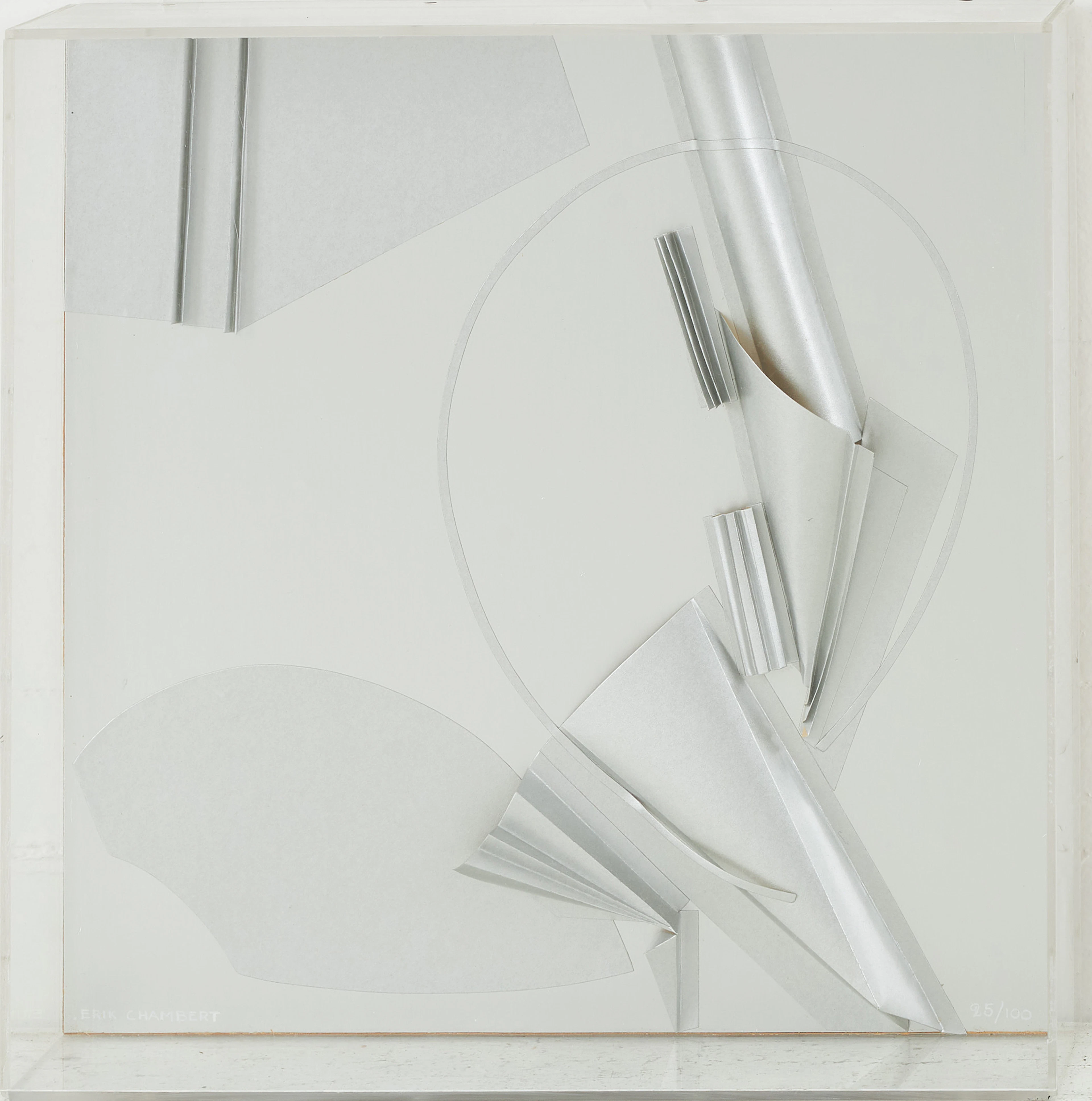 ERIK CHAMBERT. Skulptur, multipel i plexiglas, "Damen med hunden".