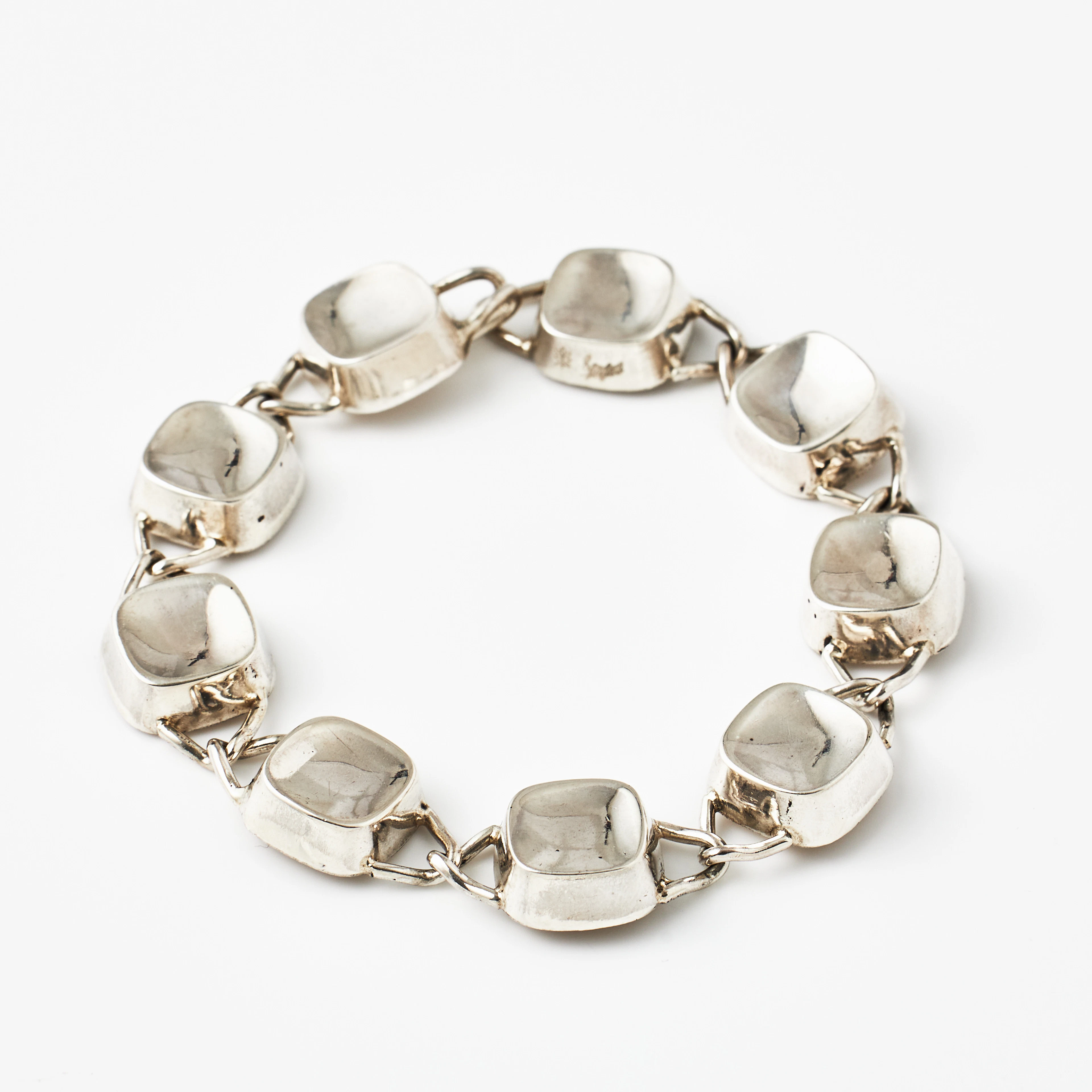 SIGURD PERSSON. "Skål och Ruta", armband, sterlingsilver, för Heribert