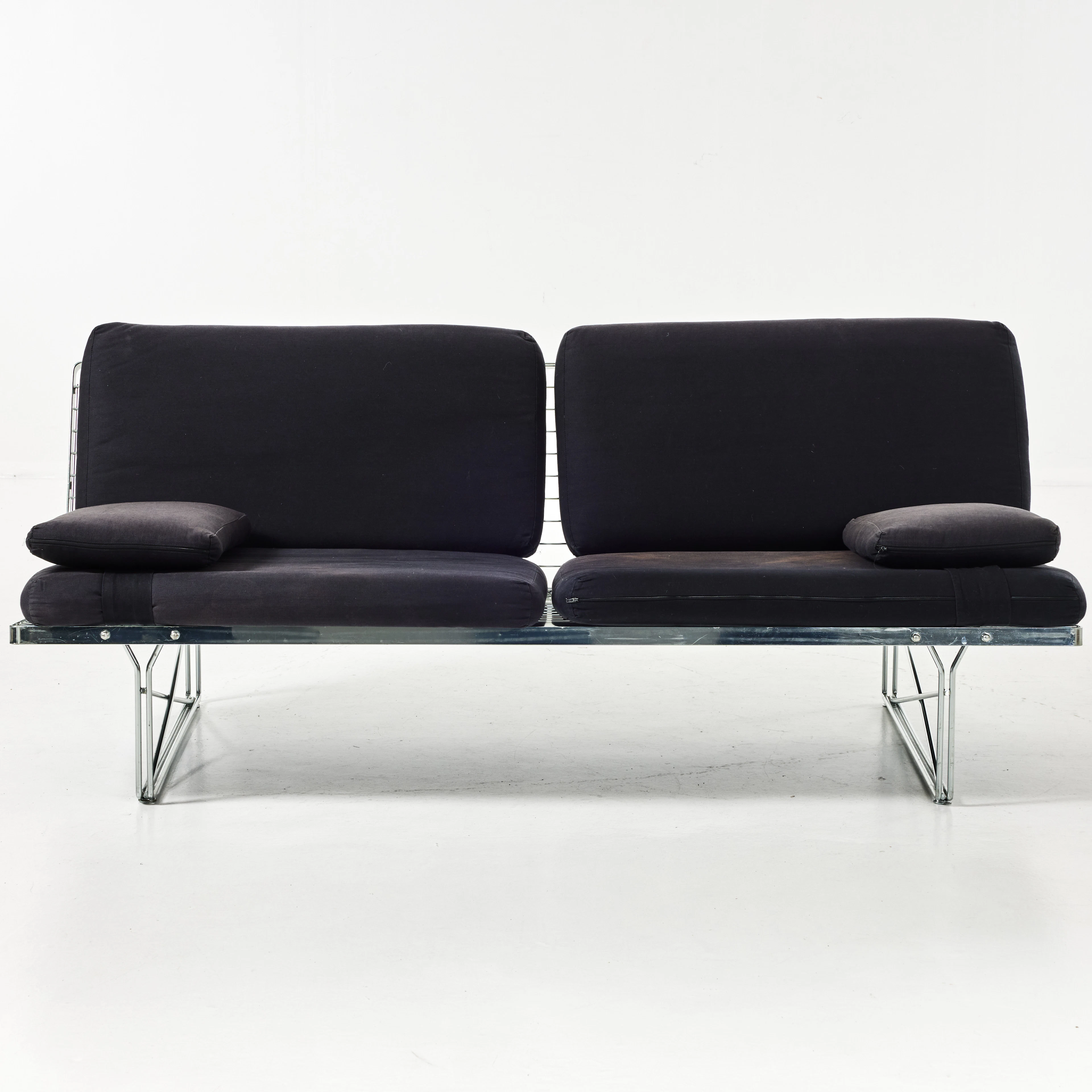 IELS GAMMELGAARD, "Moment", soffa, Ikea, formgiven 1985, stomme av