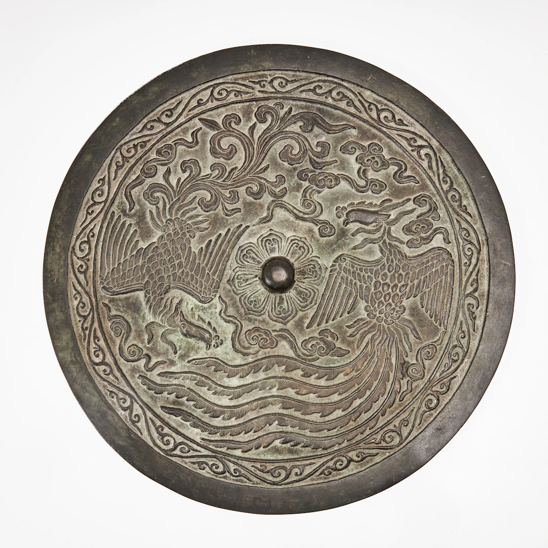 SPEGEL, brons, Kina, 18/1900-tal, dekor med fenixfåglar.