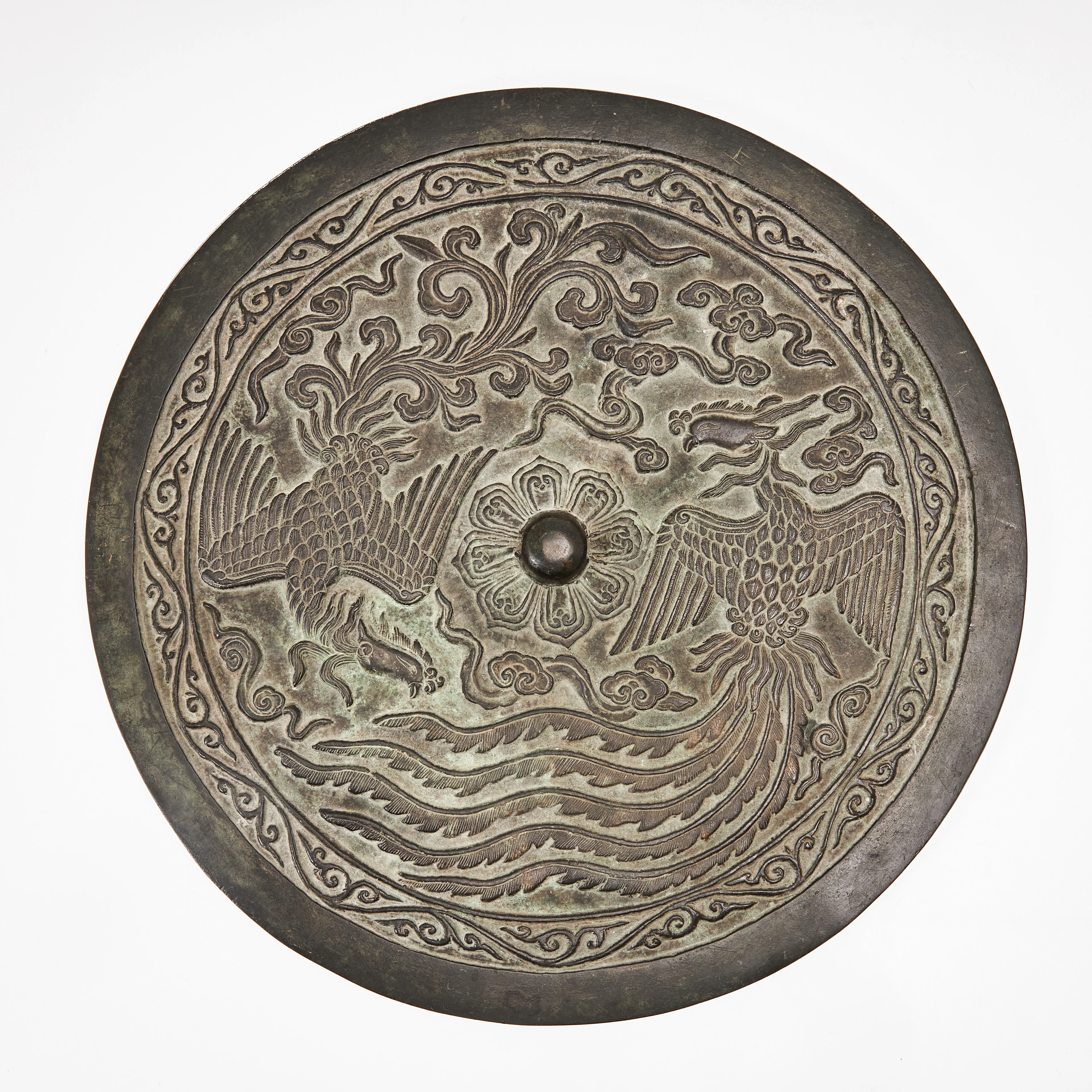 SPEGEL, brons, Kina, 18/1900-tal, dekor med fenixfåglar.
