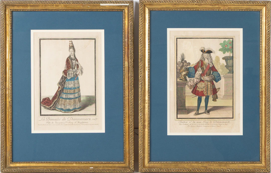 HANDKOLORERADE GRAVYRER, ett par, "Roy du Dannemarck" & "La Princeße