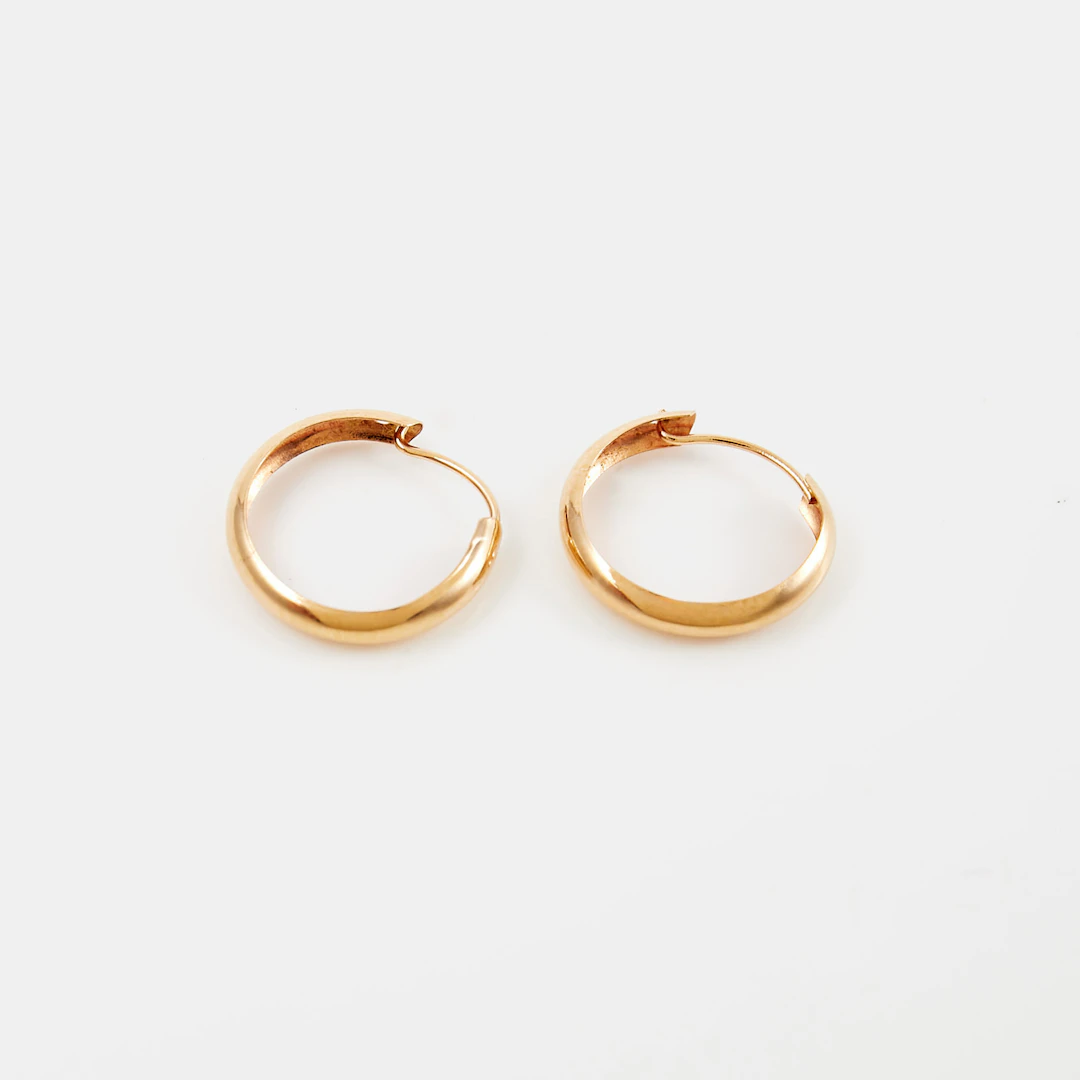 ÖRHÄNGEN, 1 par, 18 k guld, creoler, ostämplade.