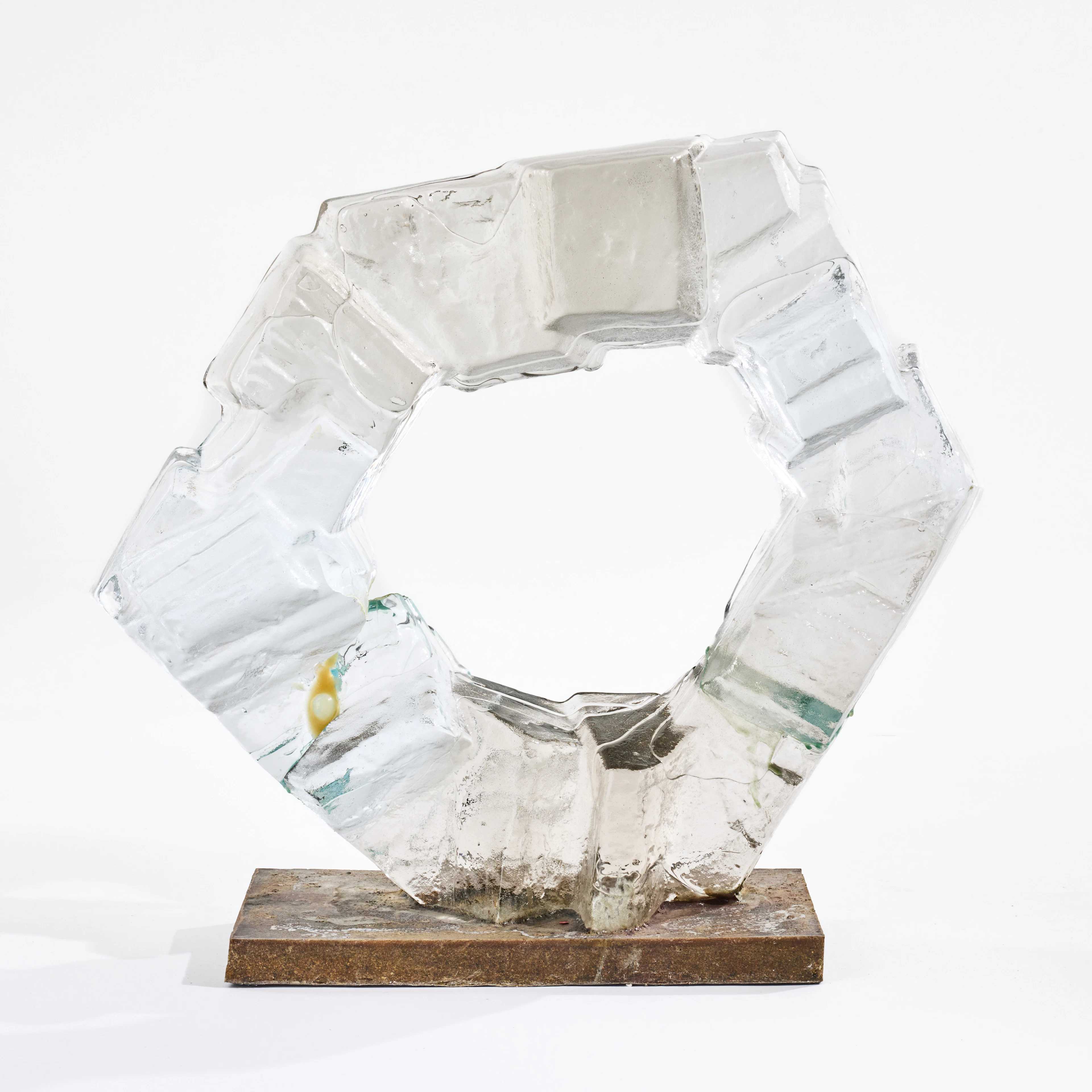 EDVIN ÖHRSTRÖM. Glasskulptur, Lindshammars glasbruk, gjuten glasmassa
