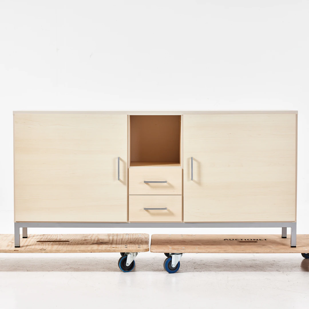 BOCONCEPT, skänk, 2000-talets början, fanerad i lönn, 2 lådor, hyllplan