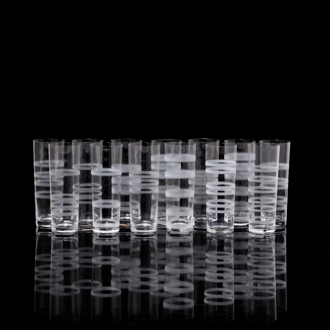 INGEGERD RÅMAN. CHAMPAGNEGLAS, 13 st, "Slowfox", Orrefors, frostad dekor.