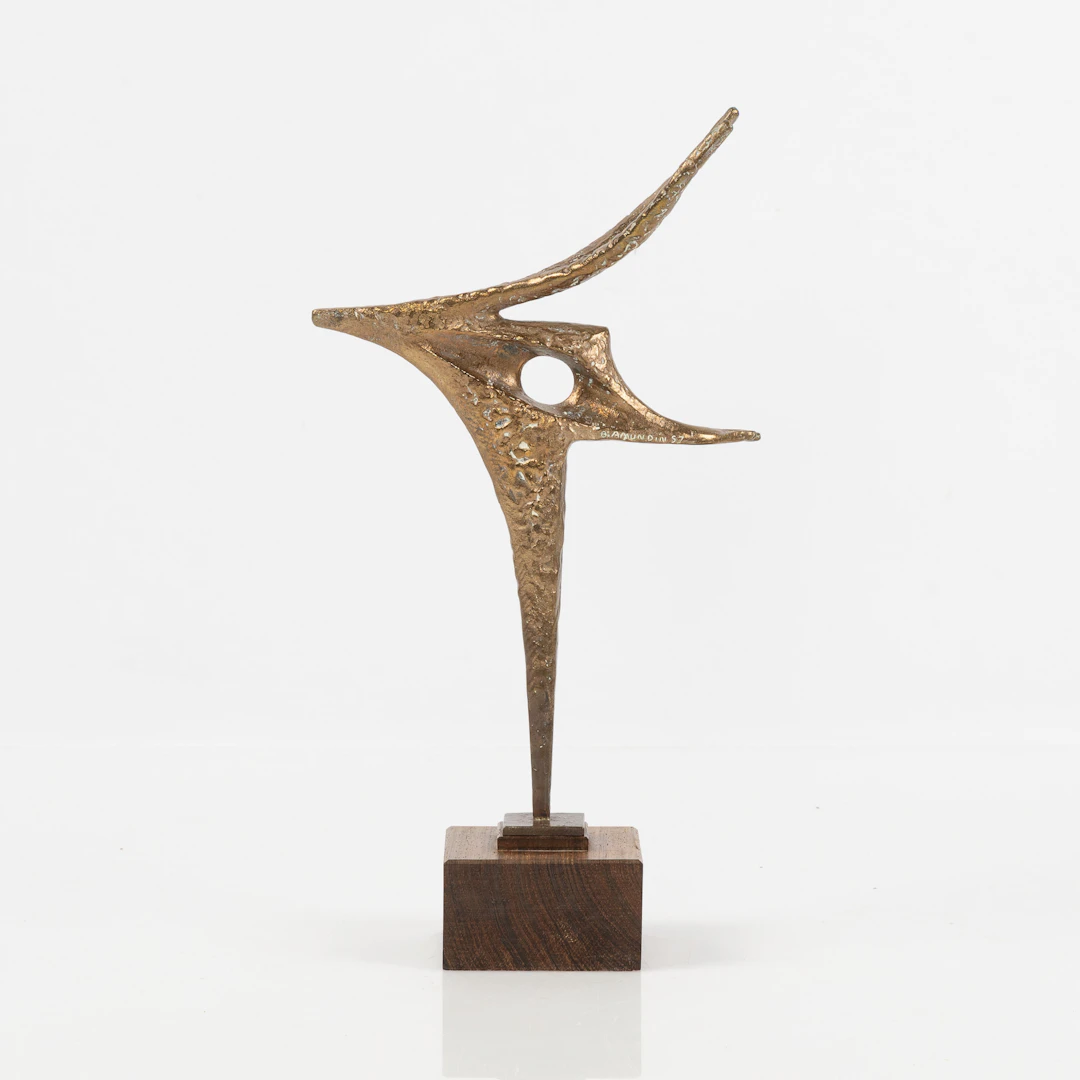 BENGT AMUNDIN. Skulptur, "Urfågel", patinerad brons, signerad och daterad -57.