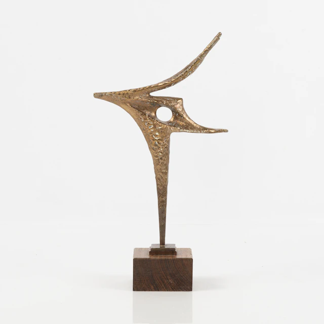 BENGT AMUNDIN. Skulptur, "Urfågel", patinerad brons, signerad och daterad -57.