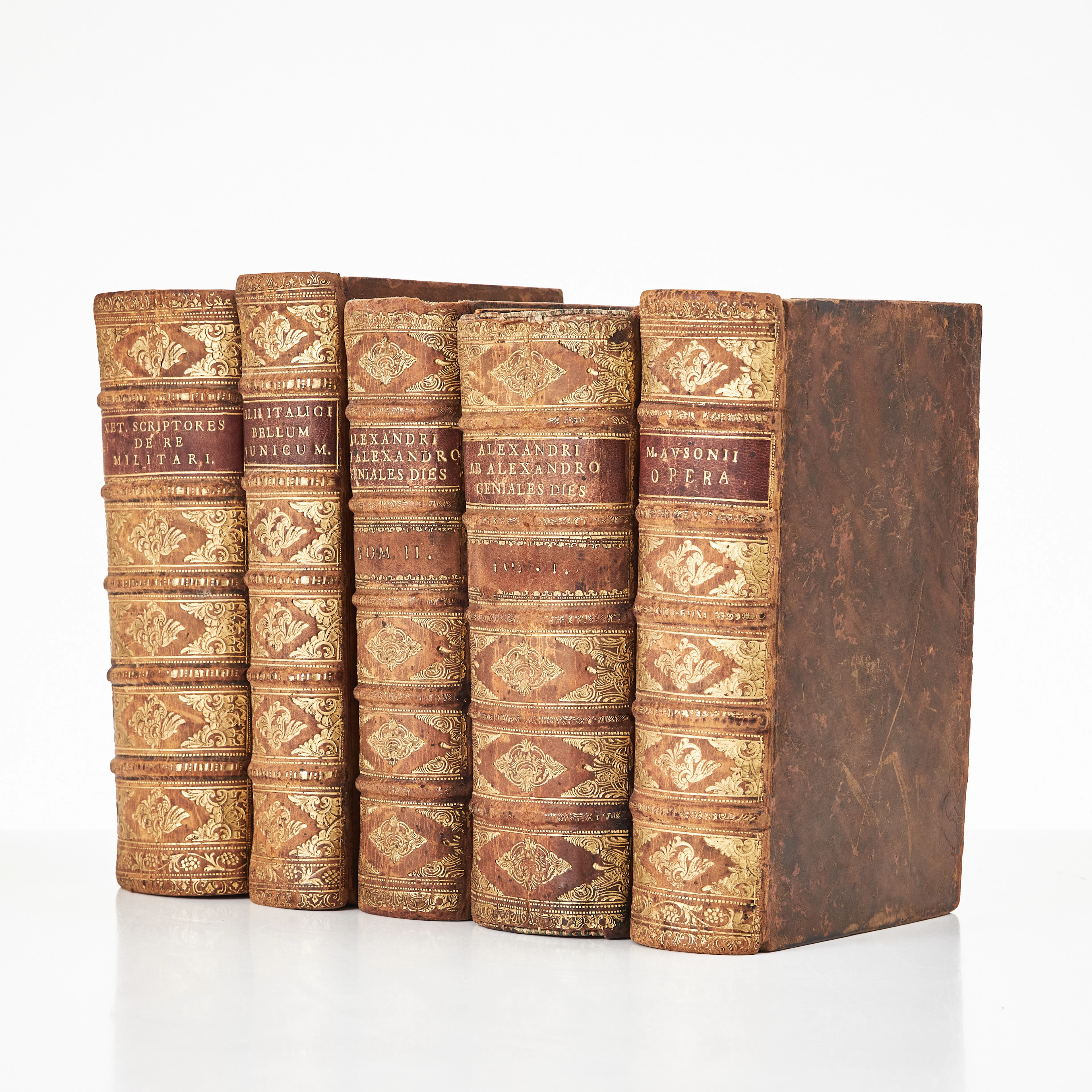 PROVENIENS GUNNAR WENNERBERG, 5 volymer, bl.a. VETERES DE RE MILITARI, 1670.