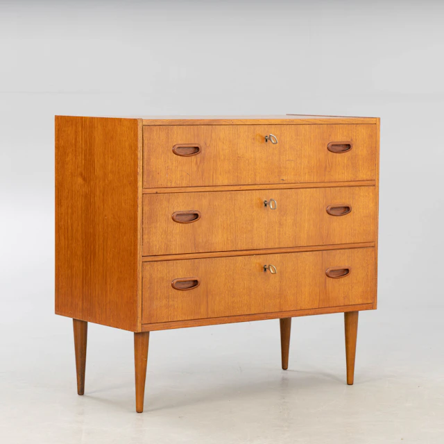 Kleine Kommode in Teak, 1960er Jahre.