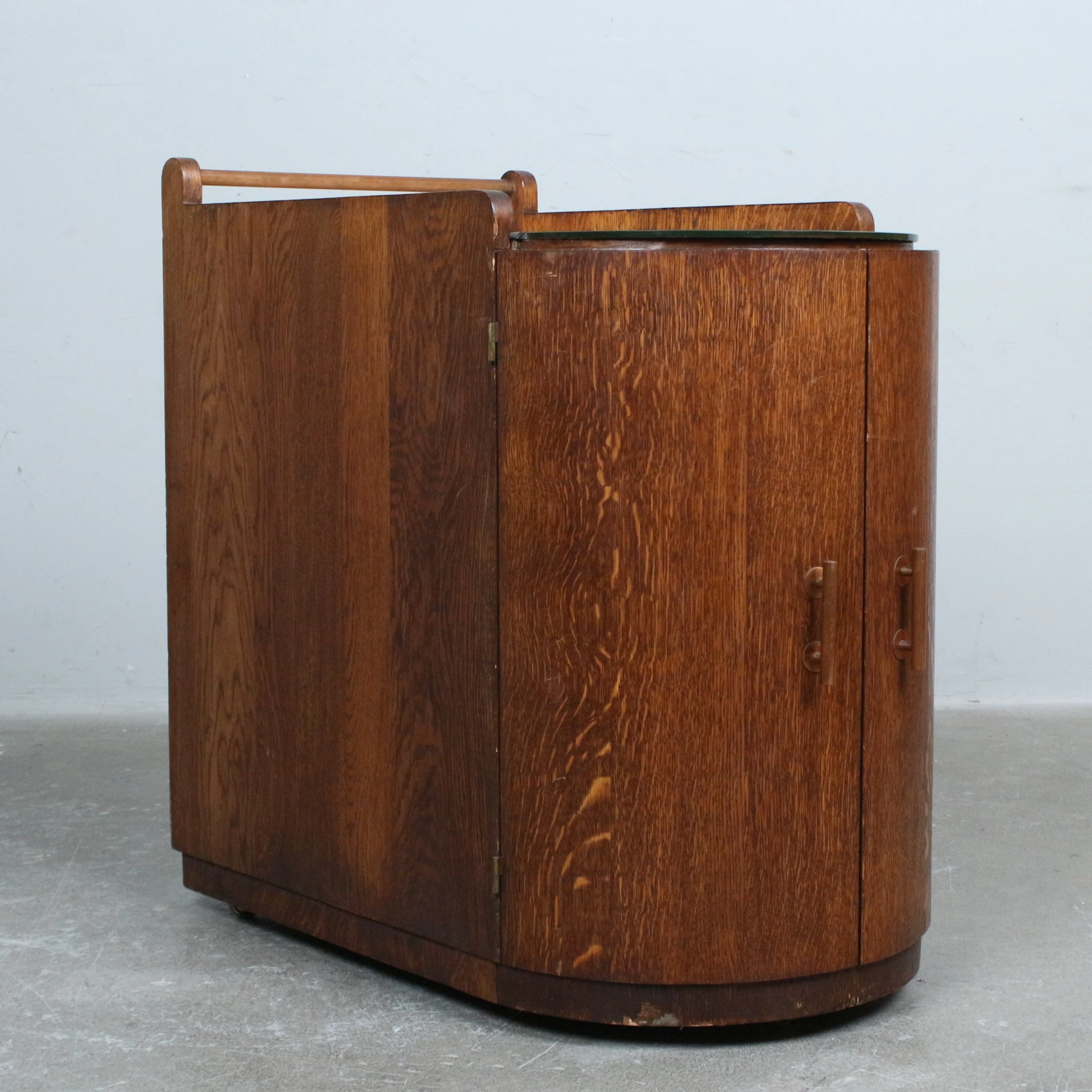Barschrank Art Deco, Holz, Glas.