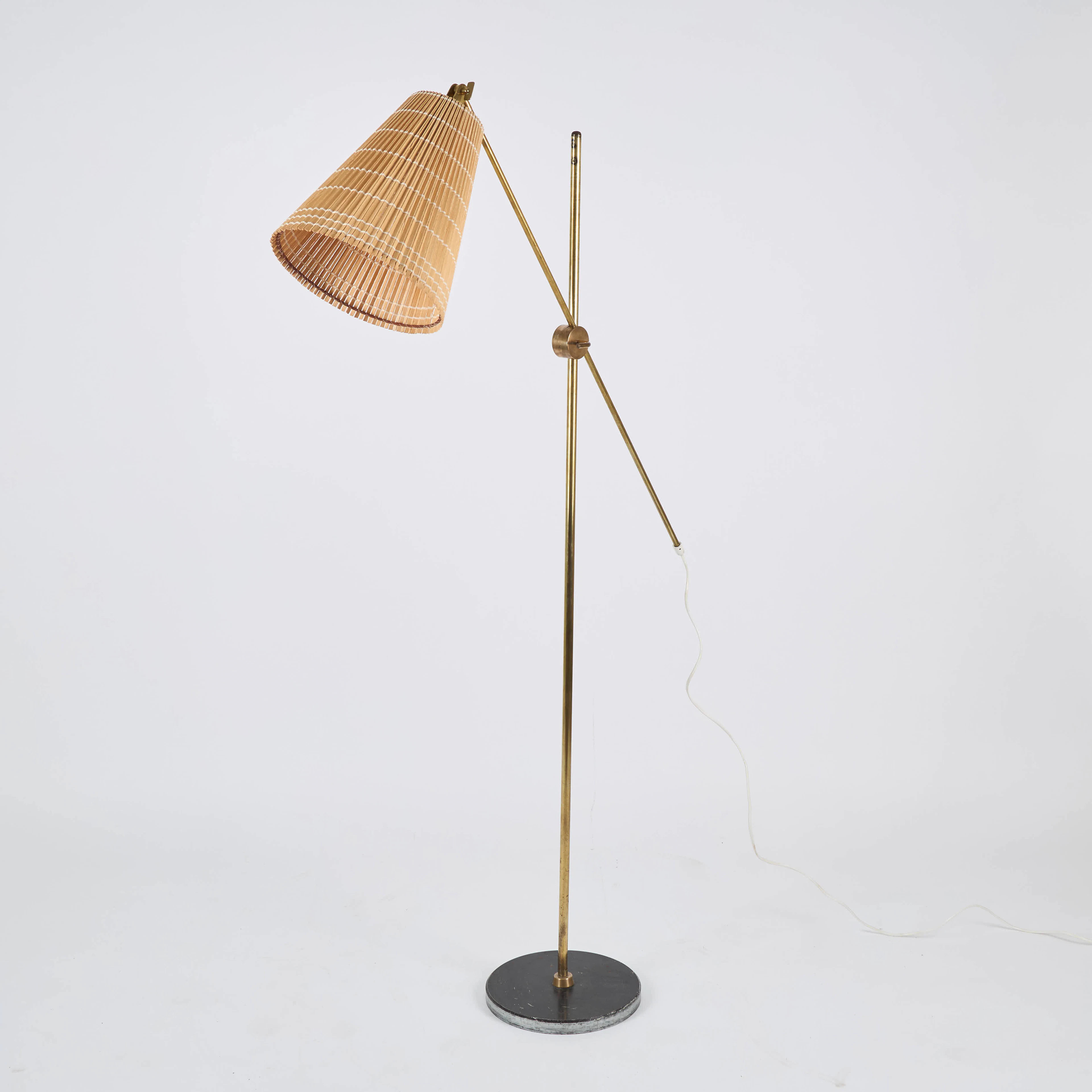 GOLVLAMPA, 1900-talets mitt.