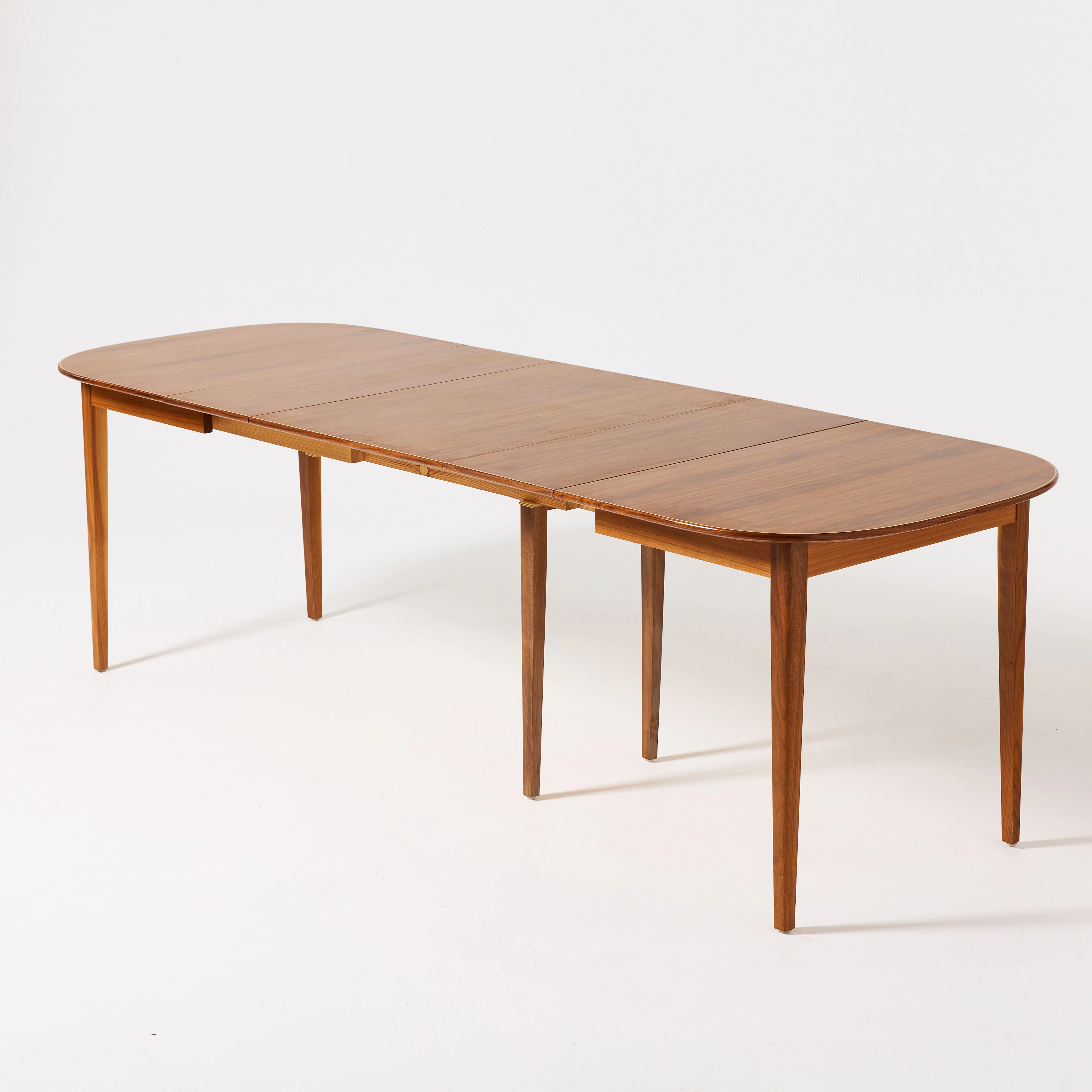 JOSEF FRANK. Bord, Firma Svenskt Tenn, variant av modell B 947, fanerad