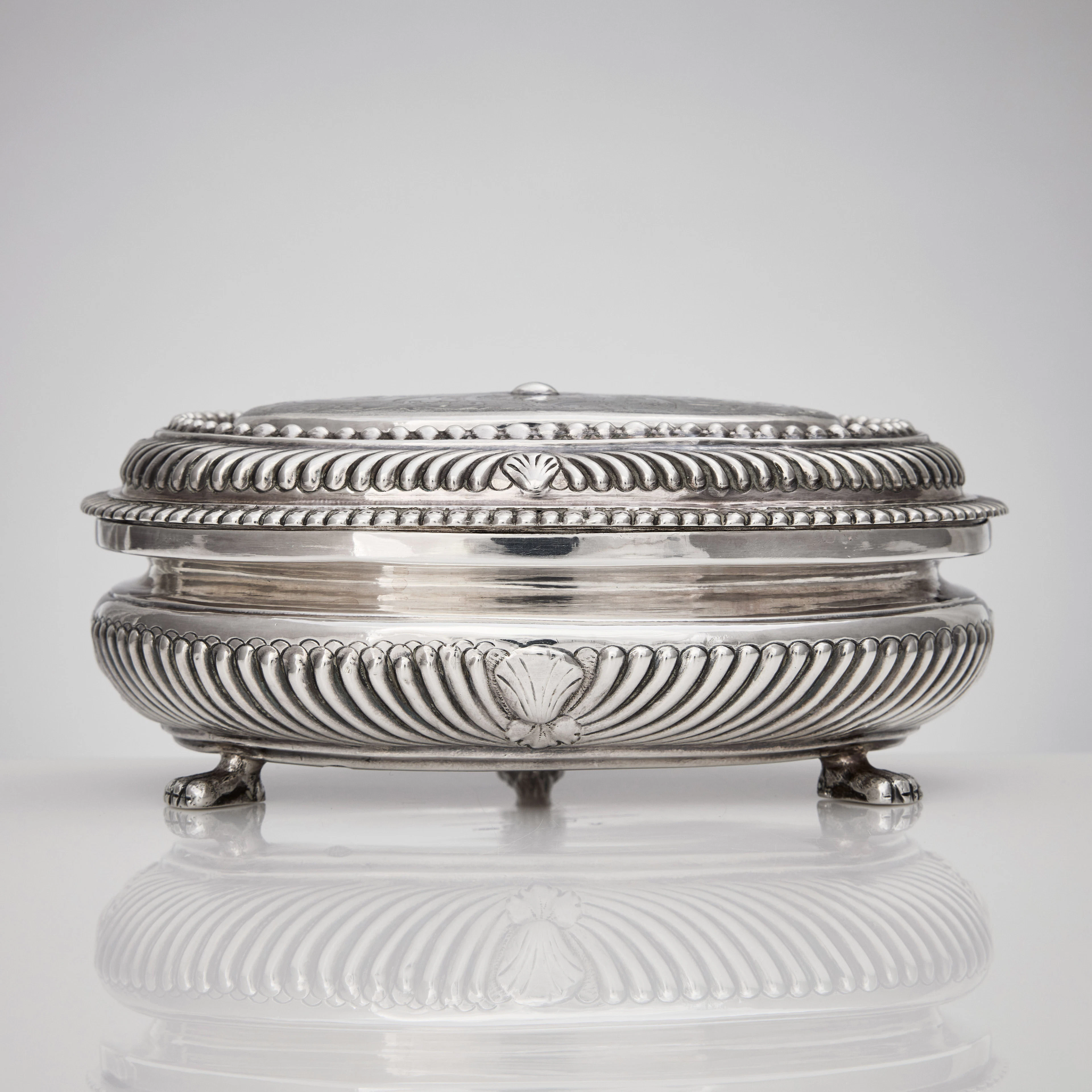 PETTER BERNEGAU. Skrin, silver, Stockholm 1709. Karolinskt.