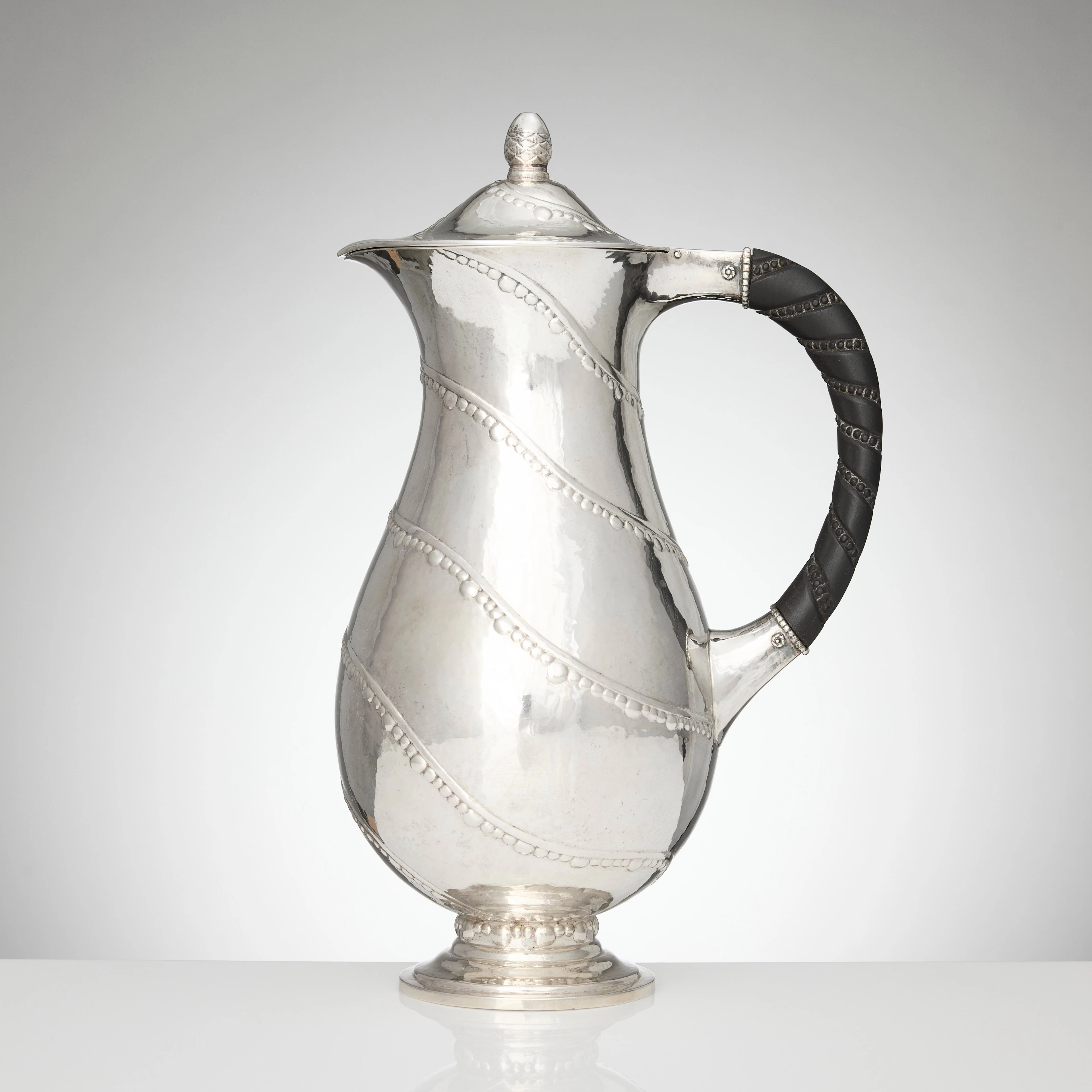 JOHAN ROHDE. Kanna, silver, Kunglig Hovleverantör A. Dragsted, Köpenhamn 1917.