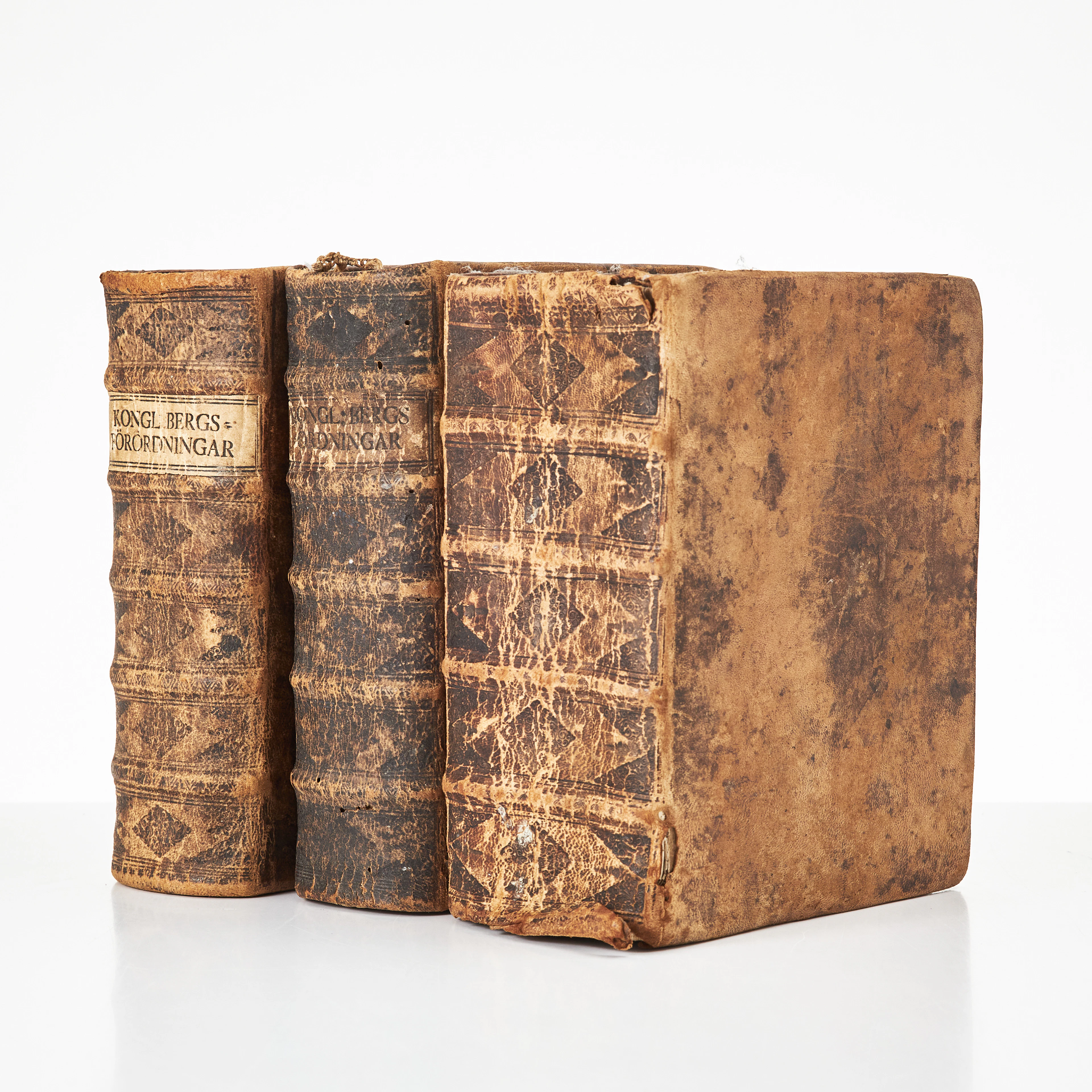 FÖRORDNINGAR, 1700-TAL, 3 VOLYMER.