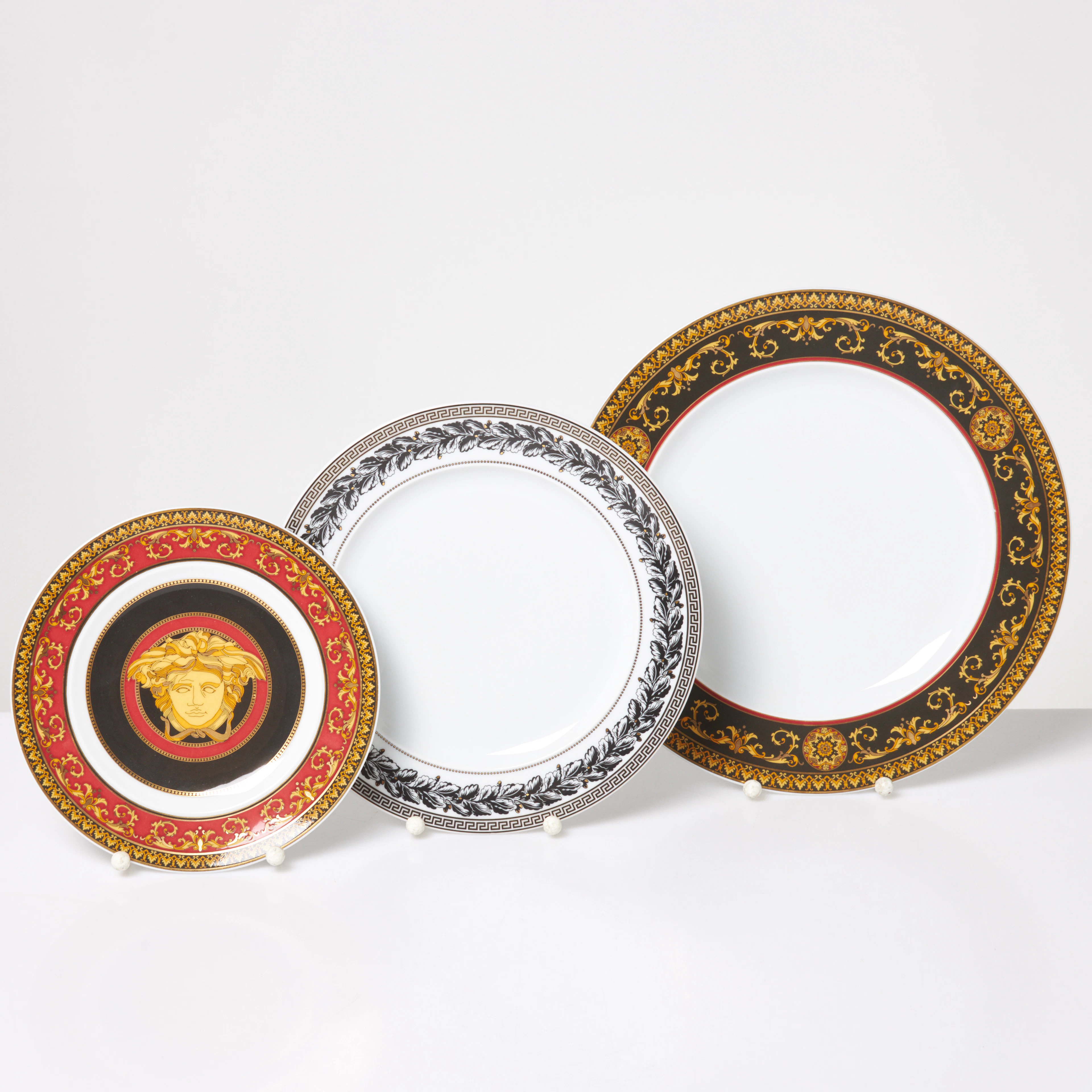 VERSACE. tallrikar, 3 st, för Rosenthal.