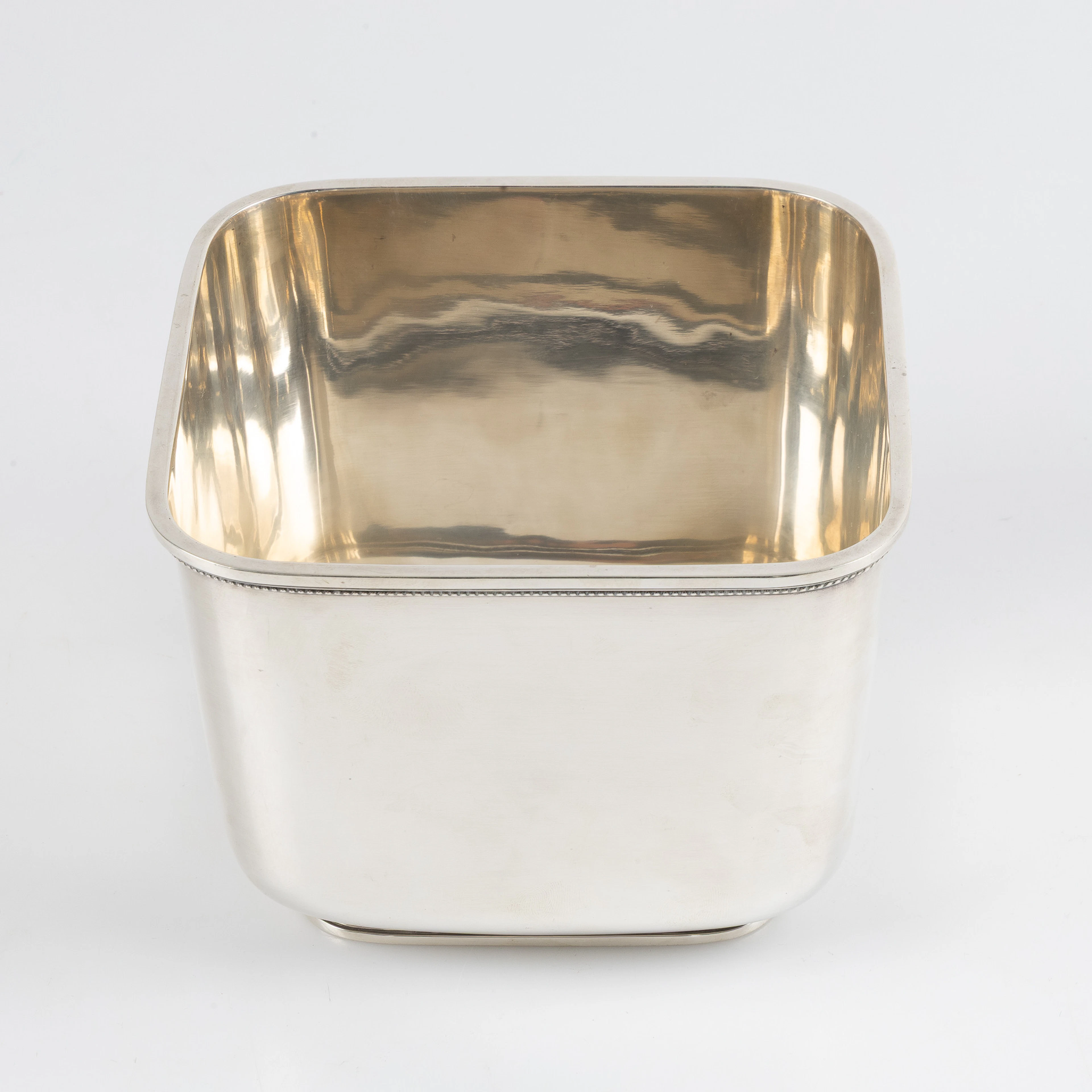 ERIK FLEMING. BORGILA. Skål/ ytterfoder i sterling silver, Stockholm 1953.