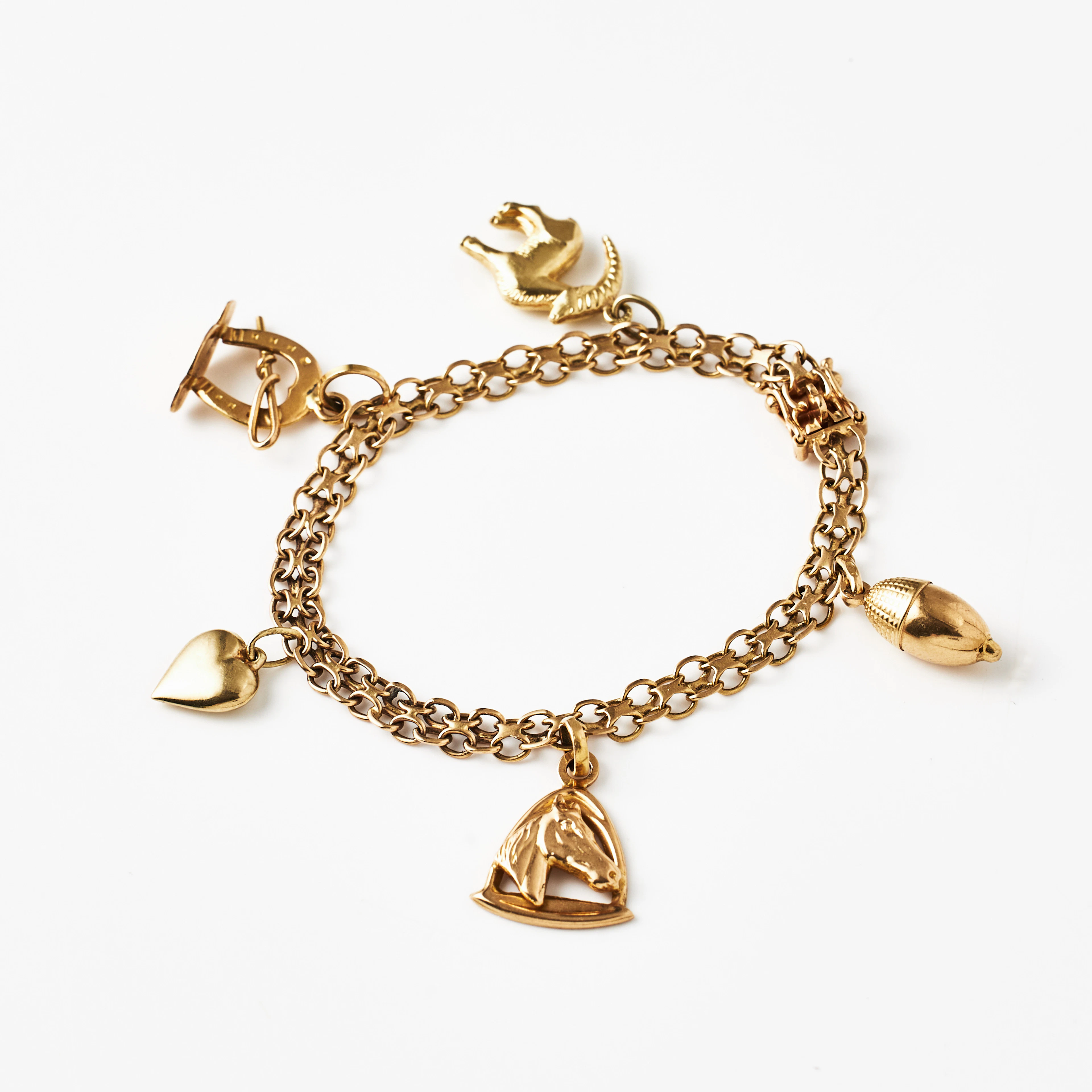ARMBAND, 18 k guld, x-länk, med 5 berlocker, föreställande ekollon