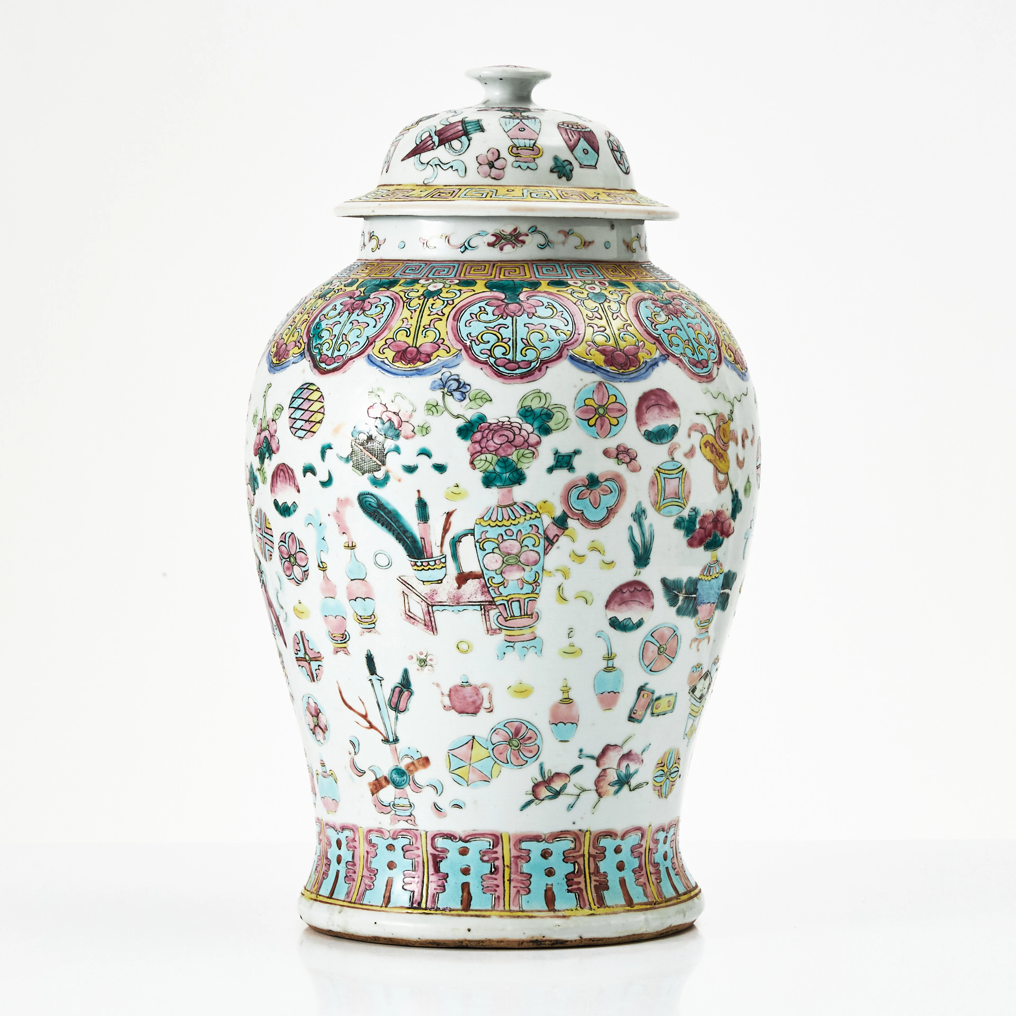 LOCKURNA, porslin, Kina, Guangxu (1875-1908), balusterformad, dekor
