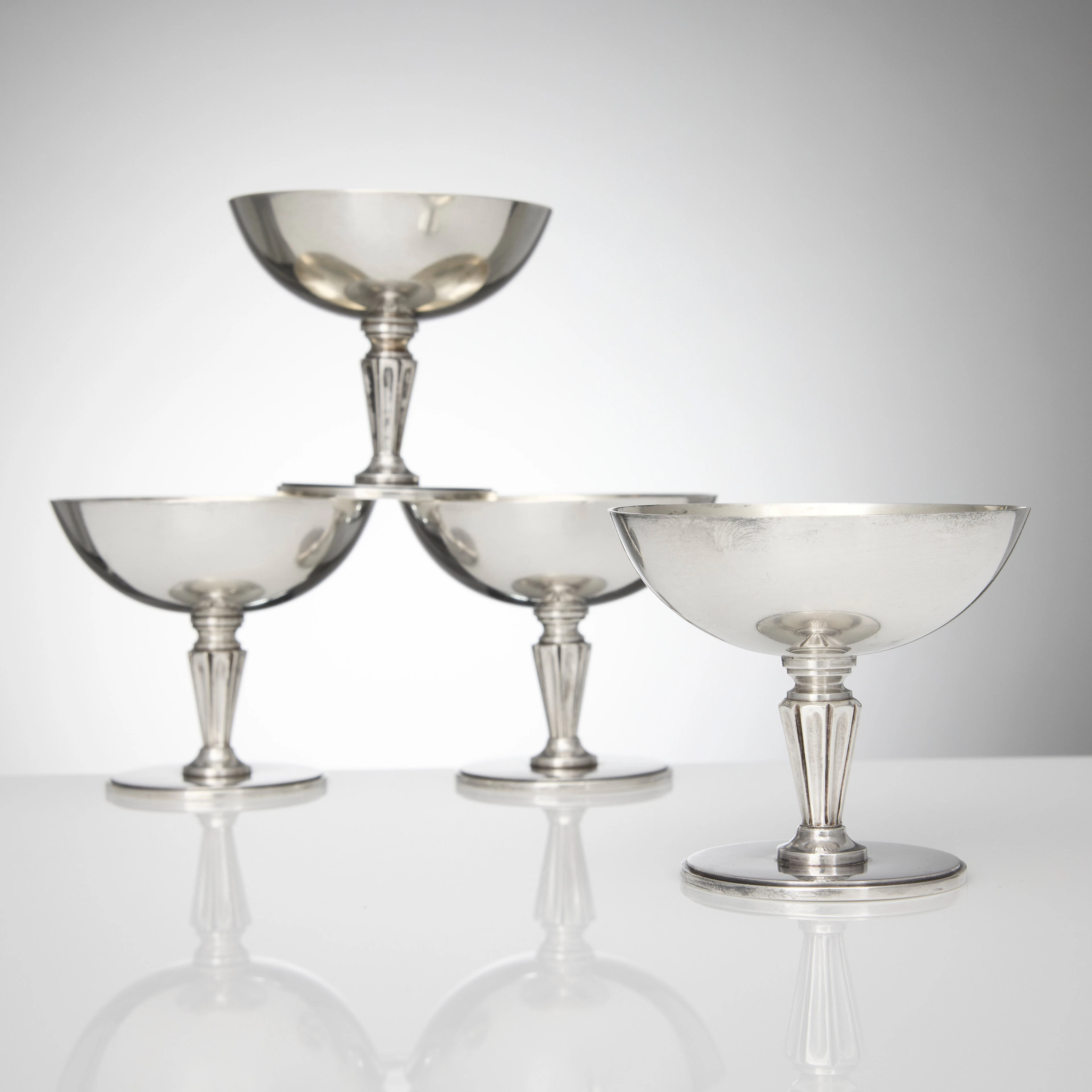 ERIK FLEMING. Cocktailglas, fyra stycken, sterlingsilver, Atelier