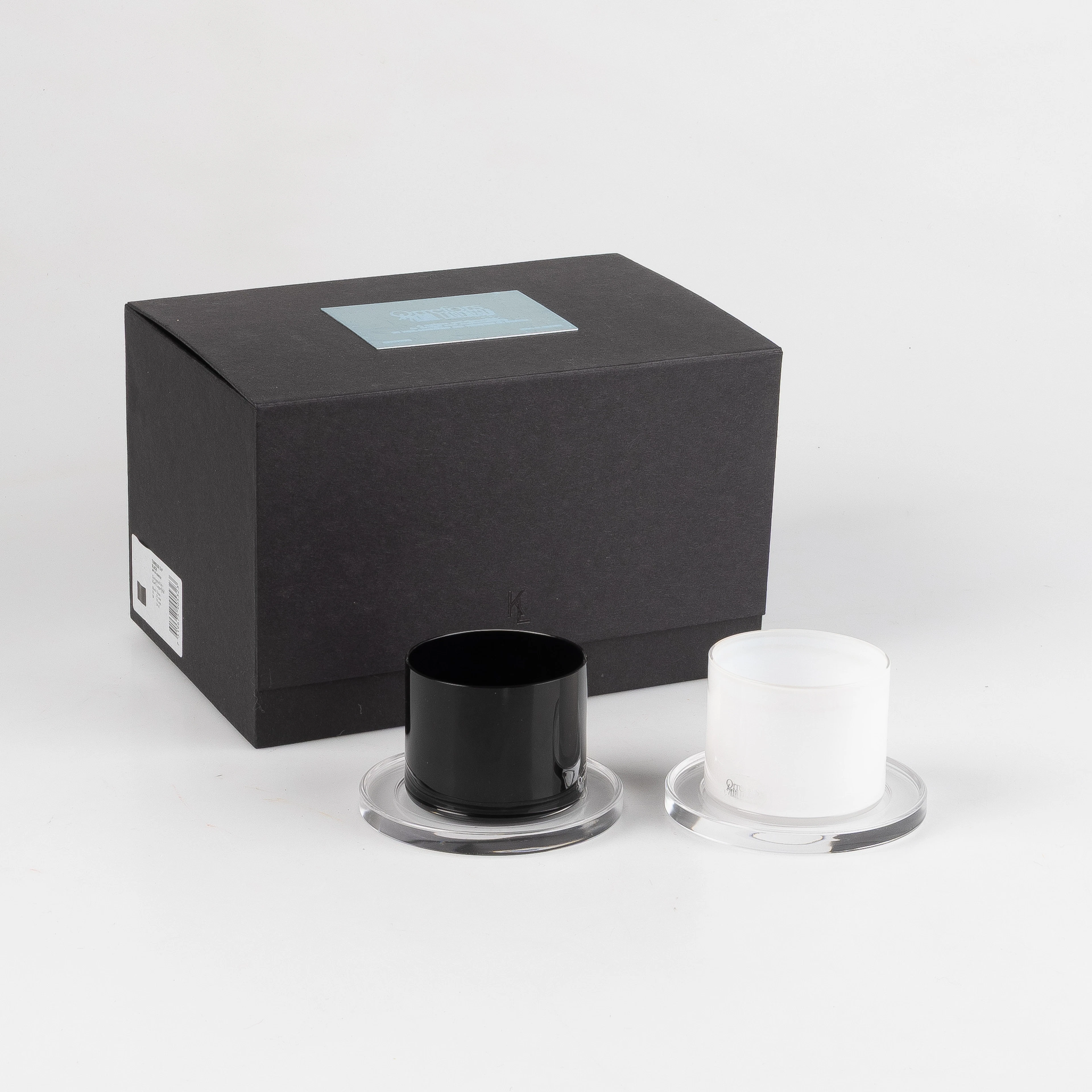 KARL LAGERFELD. Selterglas med coasters, 6 st, "KL Tumbler", Orrefors.