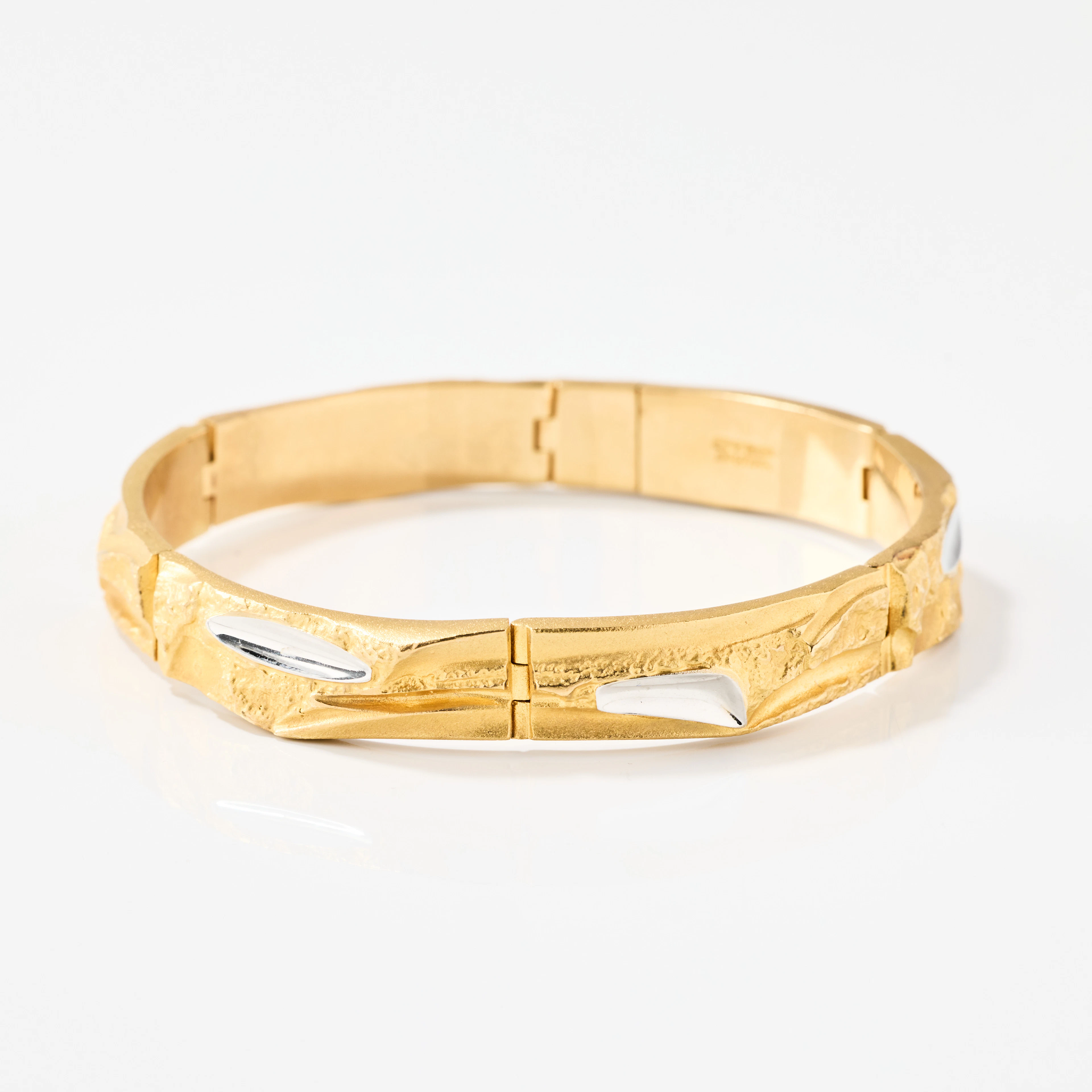 BJÖRN WECKSTRÖM. Armband, 18K guld och platina, för Lapponia, Helsingfors 1994.