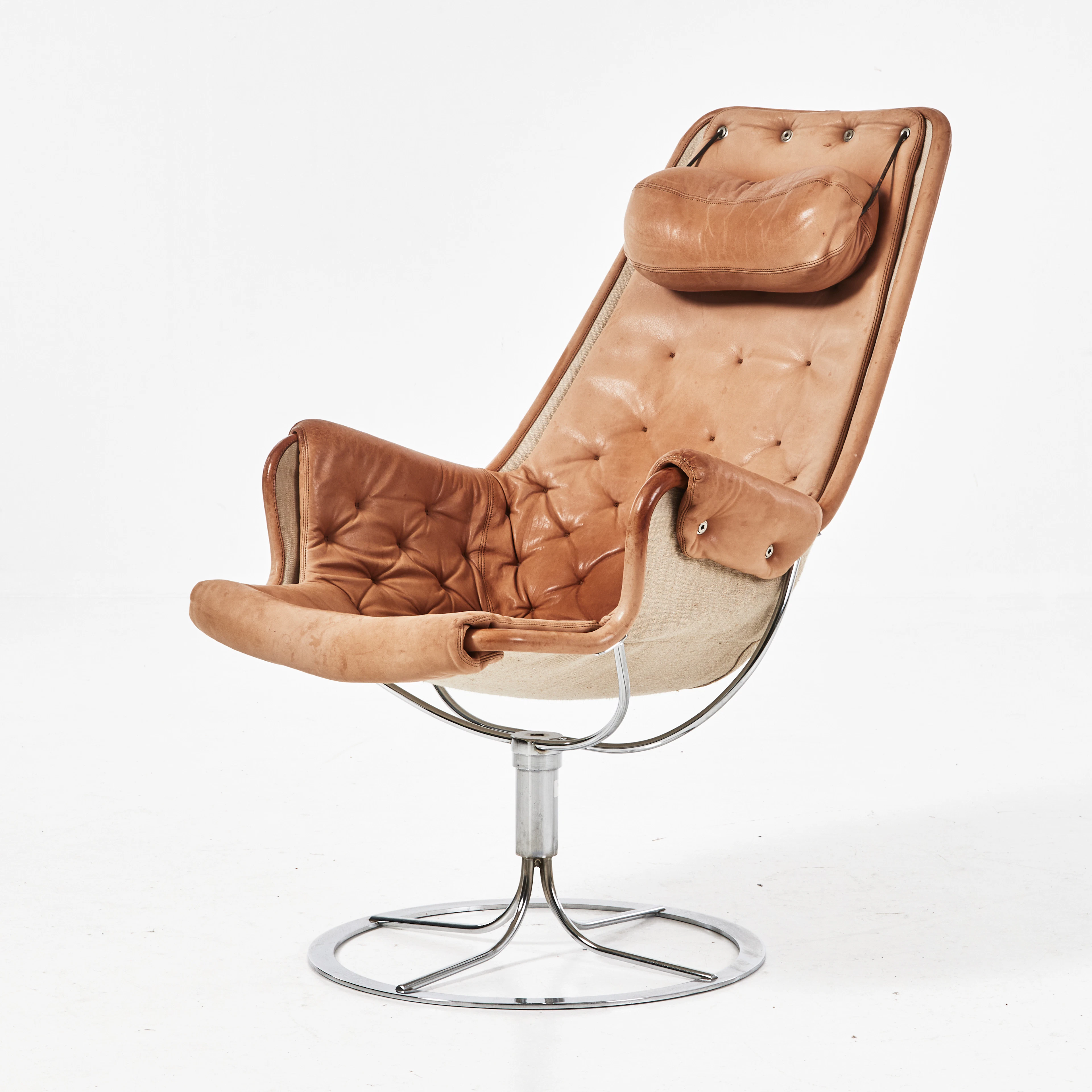BRUNO MATHSSON. "Jetson", fåtölj, DUX, formgiven 1969, snurrfot i