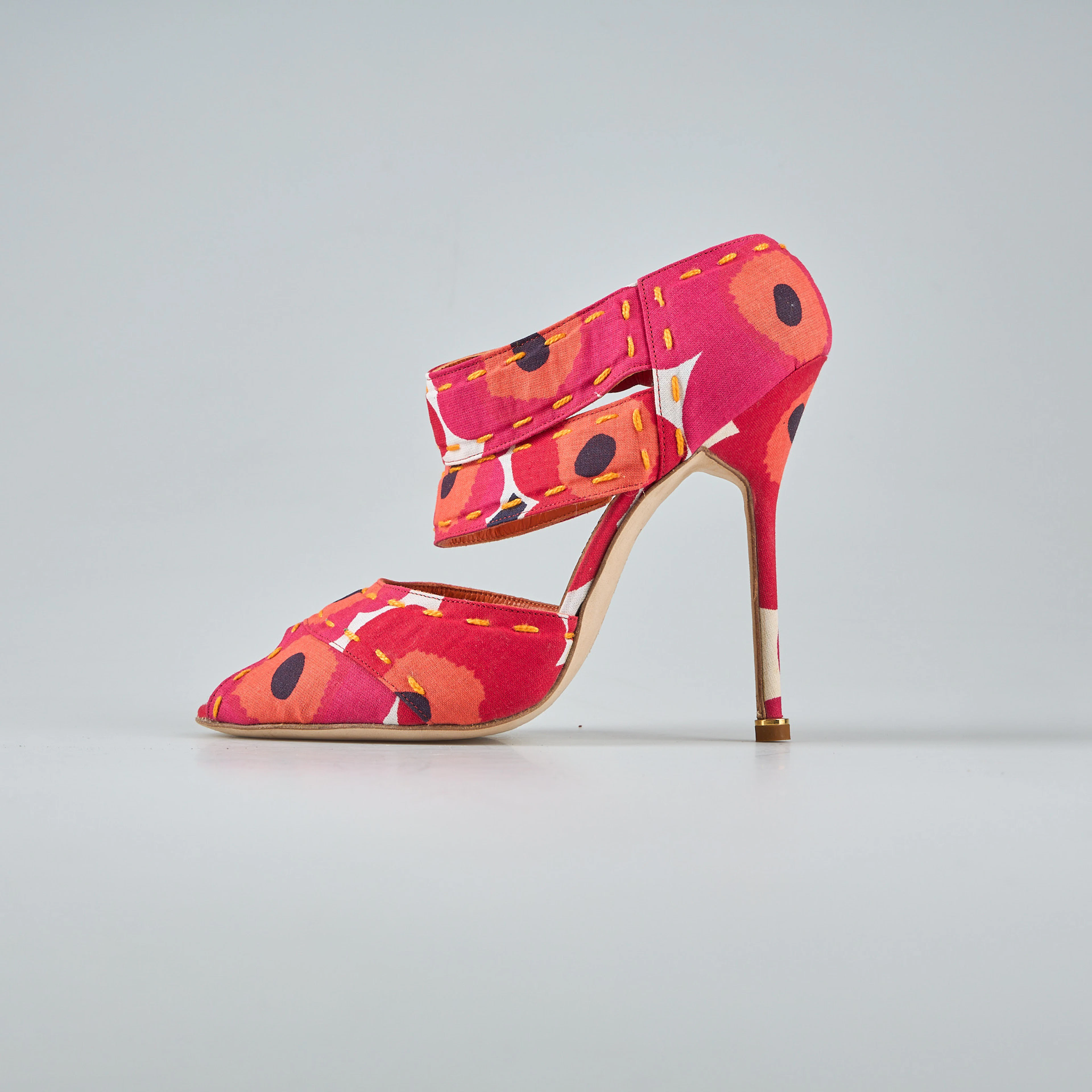 MANOLO BLAHNIK & MARIMEKKO, skor.
