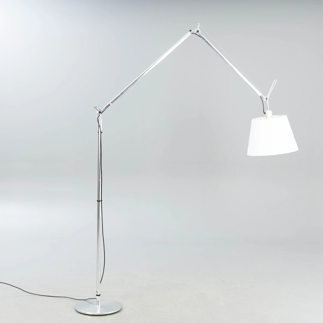 Artemide, Stehlampe 'Tolomeo Mega Floor'.