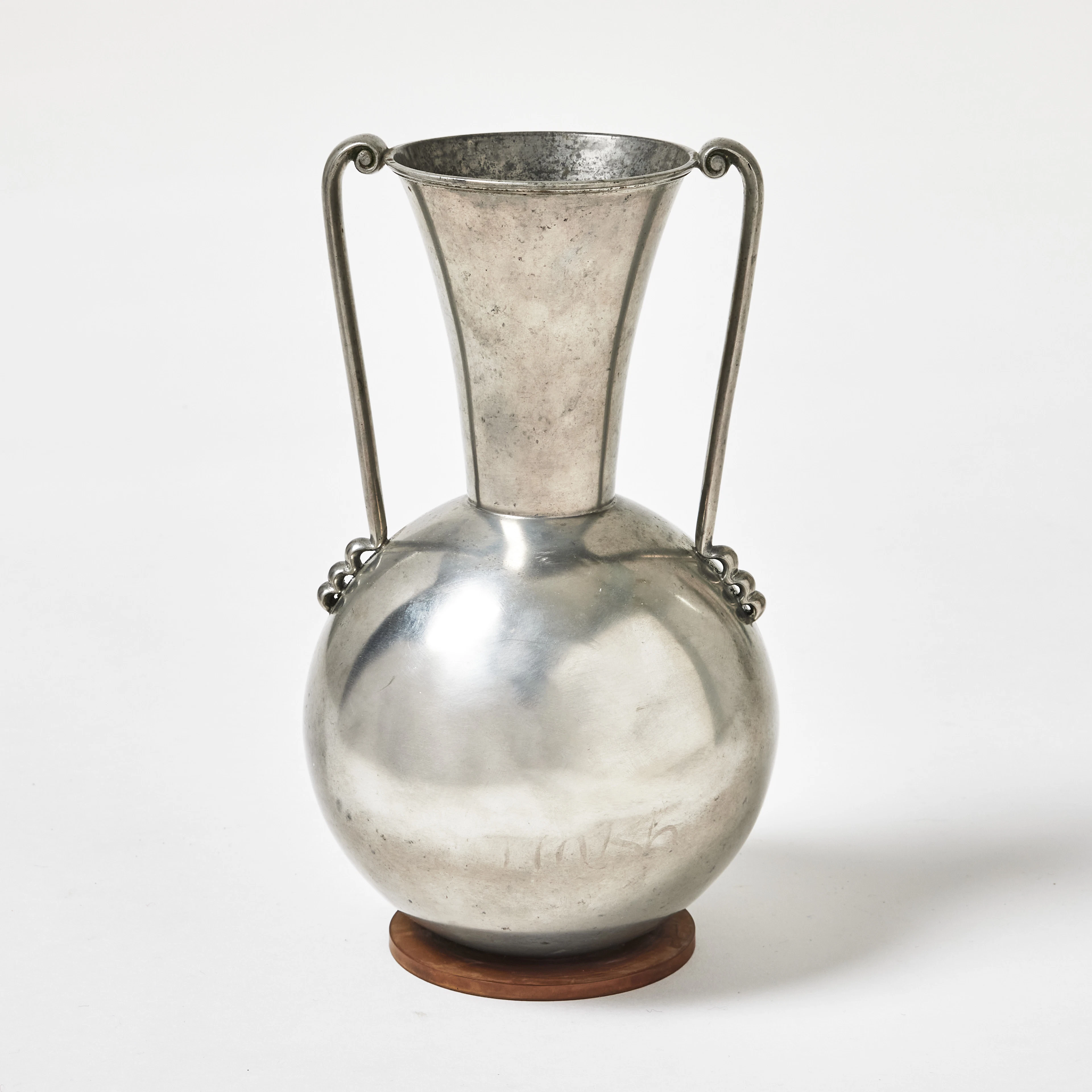 CARL-EINAR BORGSTRÖM. Hänkelvas, Ystad Metall 1936, Swedish Modern