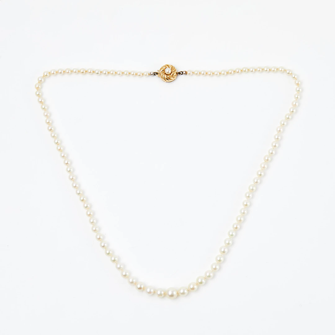 PÄRLCOLLIER, doserat, odlade saltvattenspärlor, ca 3,6-7,4 mm, lås