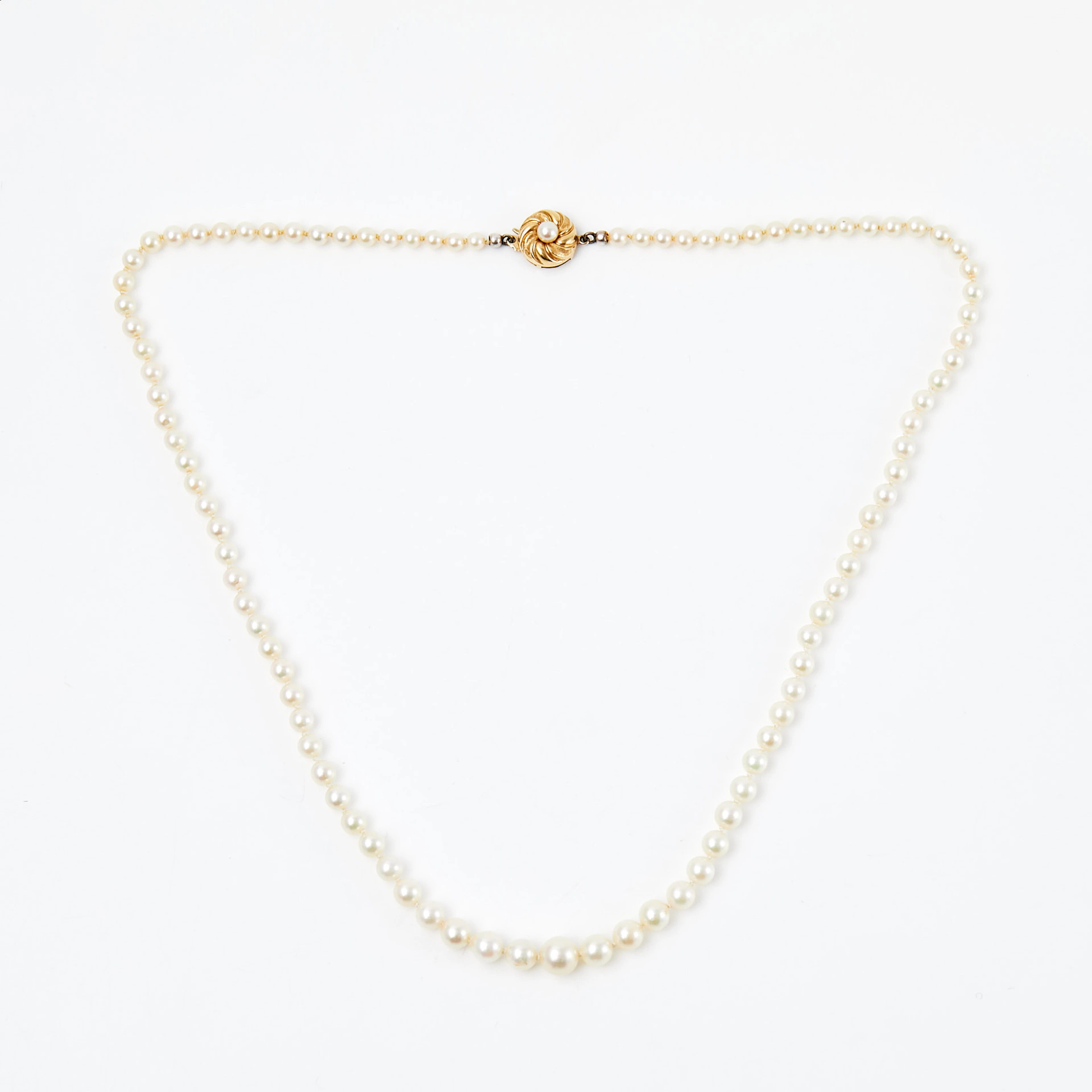 PÄRLCOLLIER, doserat, odlade saltvattenspärlor, ca 3,6-7,4 mm, lås