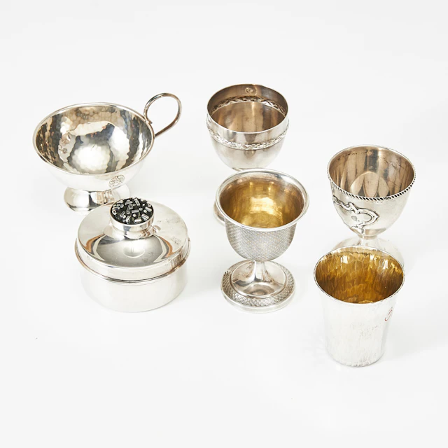 ÄGGKOPPAR, mugg, supkopp, dosa, silver, olika tillverkare och årtal.
