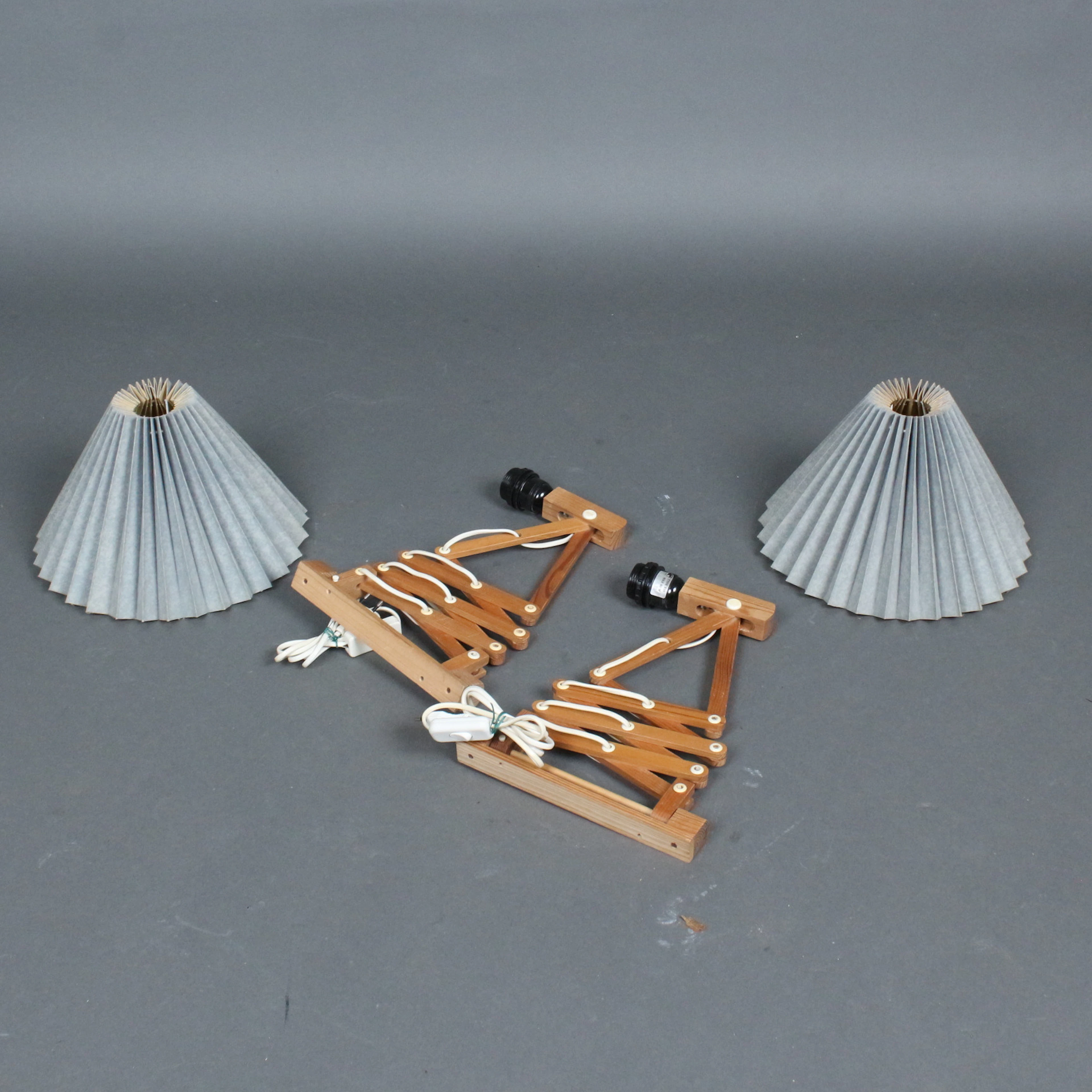 HORN BELYSNING. Skandinavische Scherenlampe der 1970er, Dänemark.