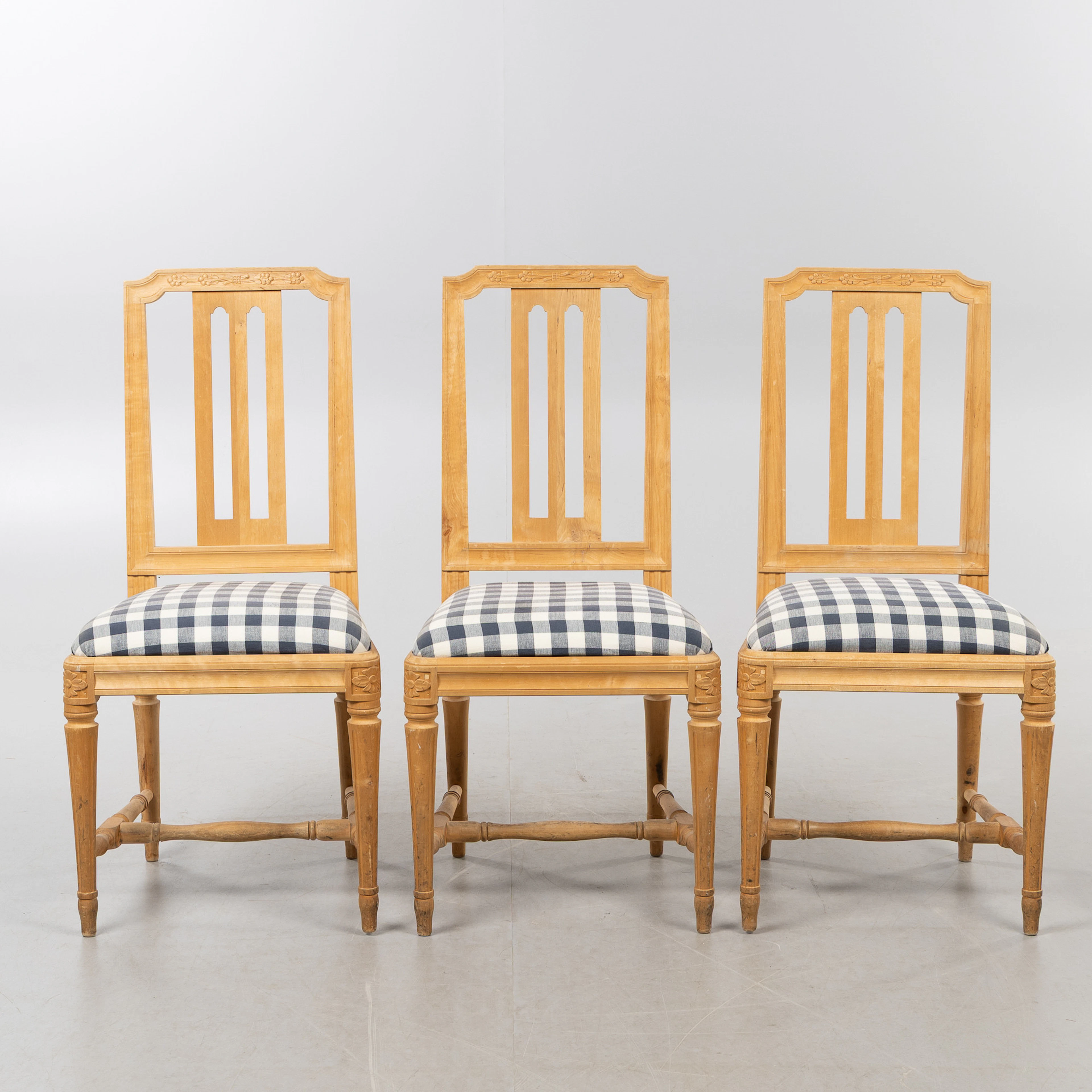 STOLAR, 3 st, ”Odenslund”, gustaviansk stil, ur 1700-talsserien, IKEA.