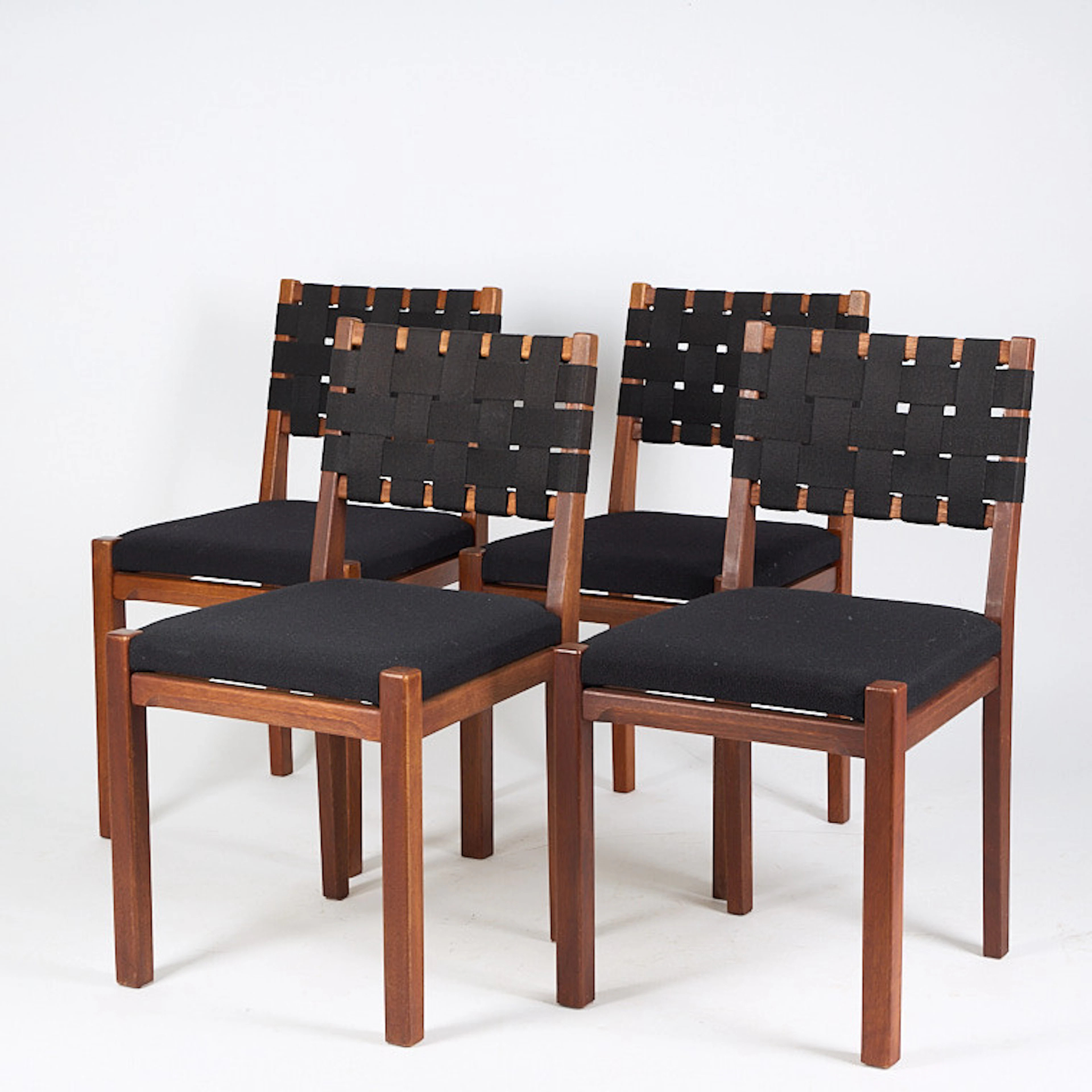 AINO AALTO. Stolar, 4 st, modell 615, Artek, 1900-talets mitt.
