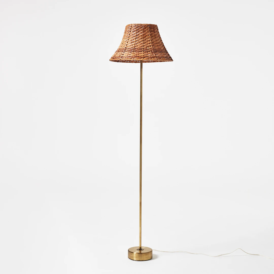 HANS BERGSTRÖM. Golvlampa, Ateljé Lyktan, 1950-tal, modell 563, mässing
