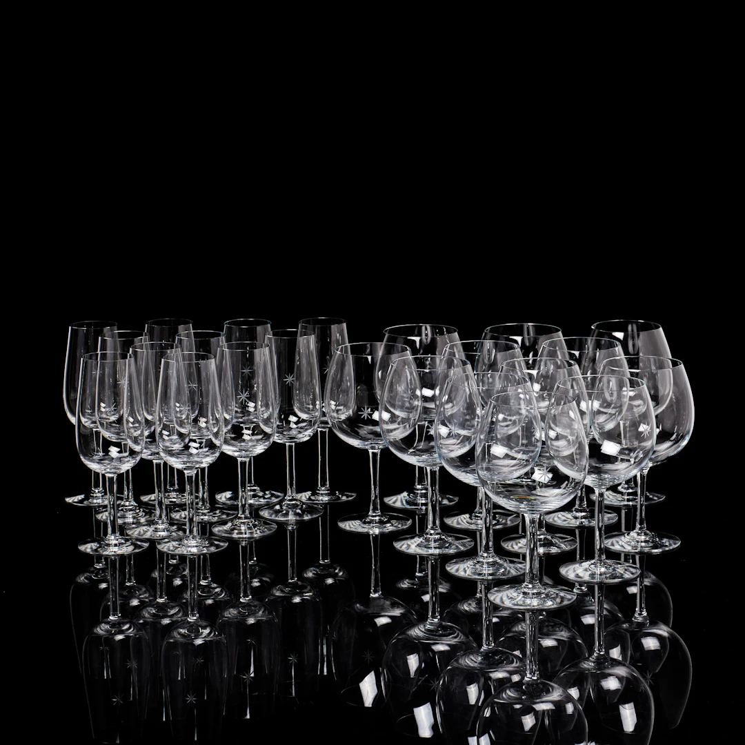SIGNE PERSSON-MELIN. Delar av glasservis, 11+12 dlr, champagne/vitvinsglas