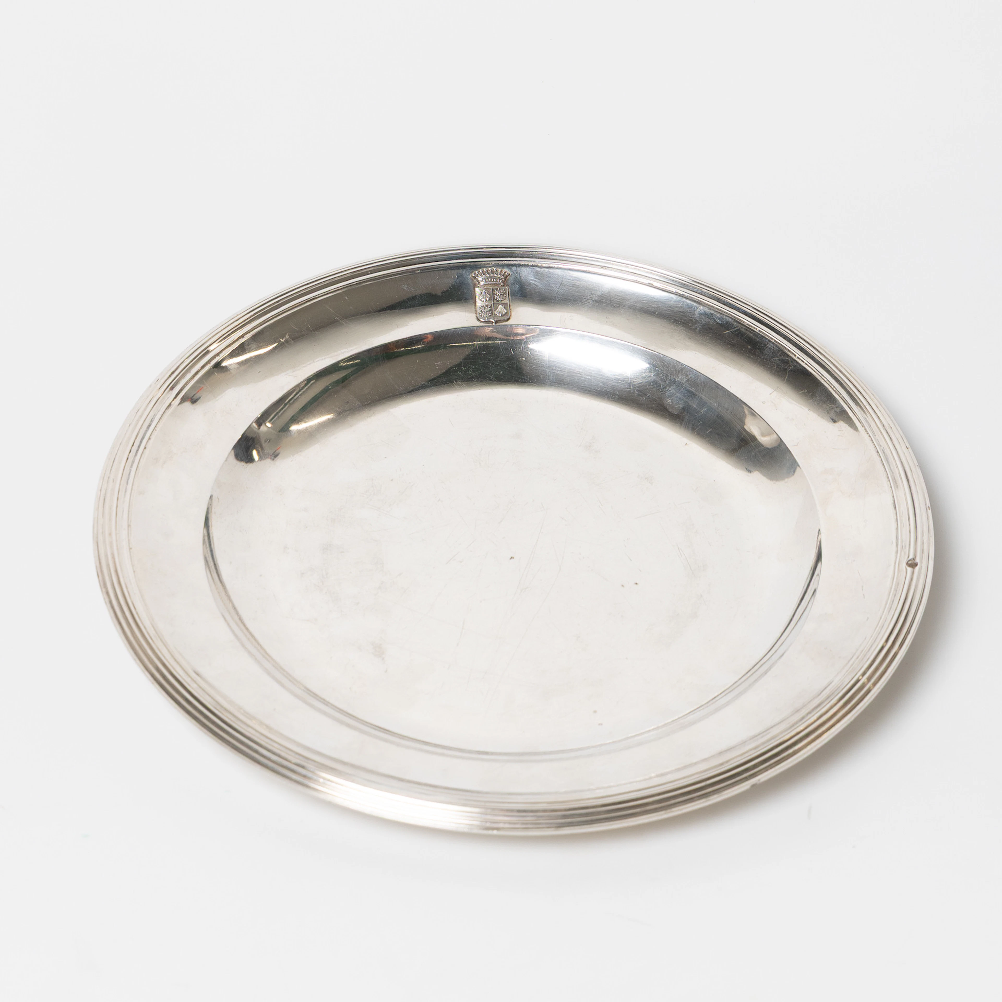 TALLRIK, silver, dekor med grevligt vapen, Paris, Frankrike, 1800-talets