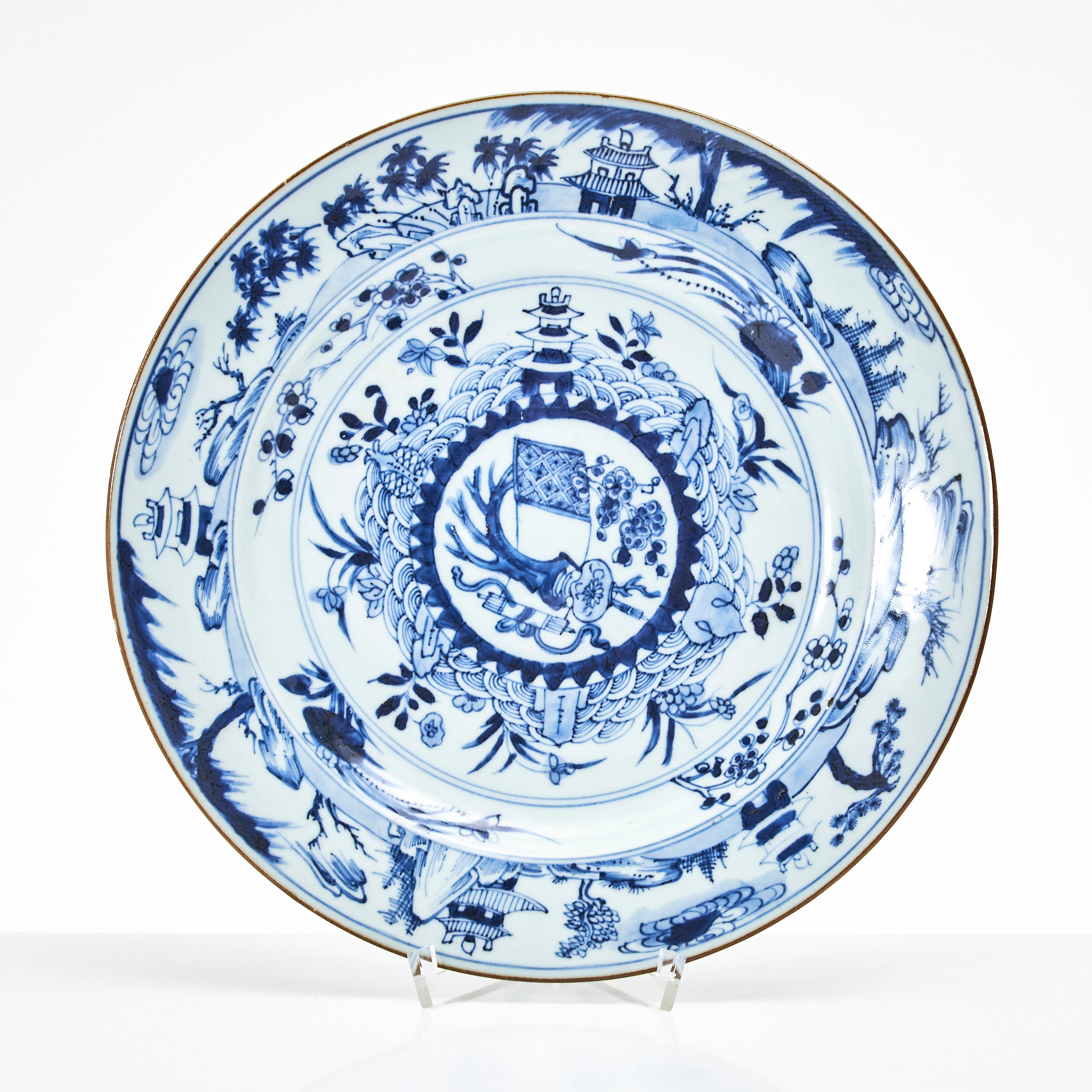 FAT, porslin, Kina, Yongzheng (1723-1735), spegeln med konvext centrum