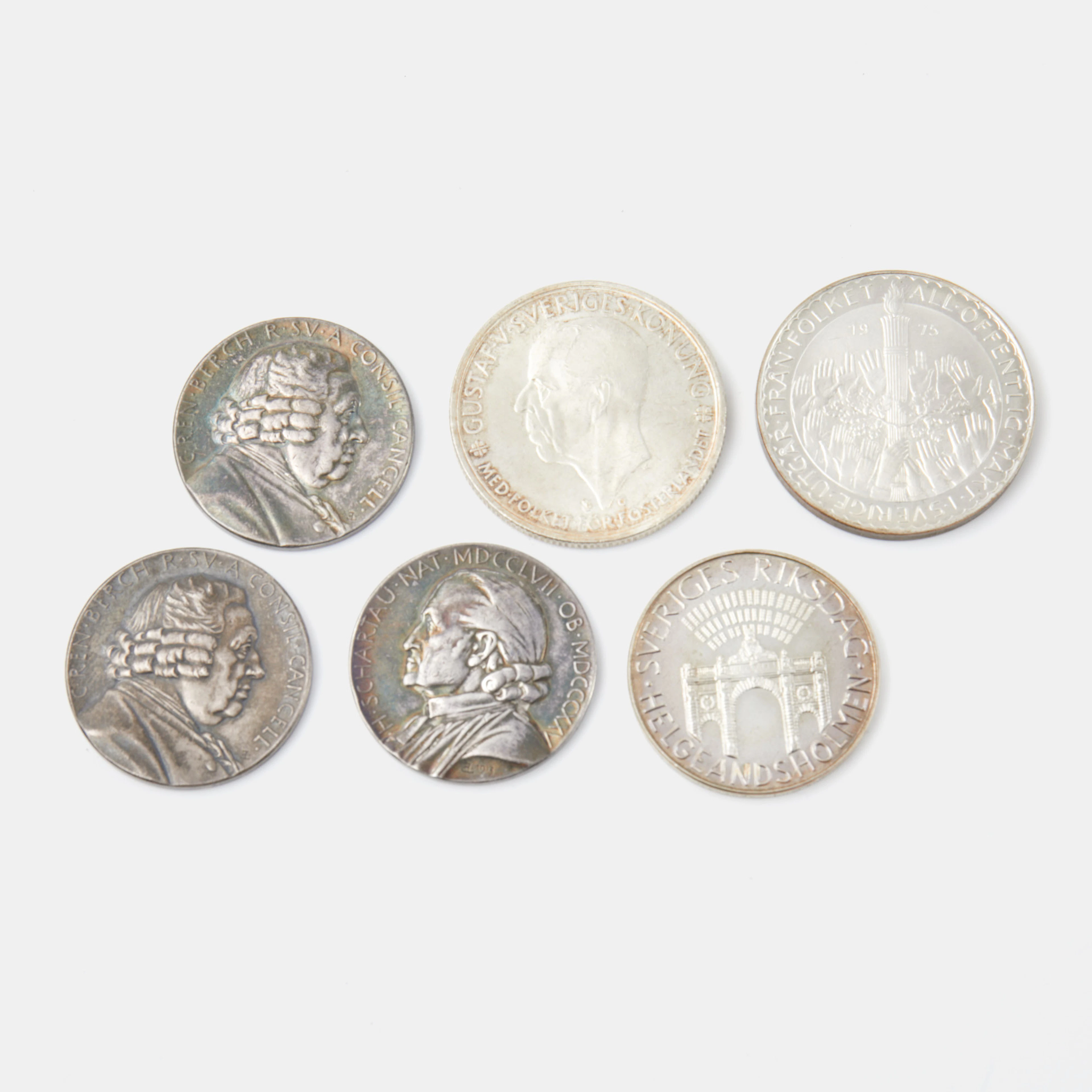MINNESMYNT och MEDALJER, 6 dlr, 50 kr 1975, 100 kr 1983, 5 kr 1935
